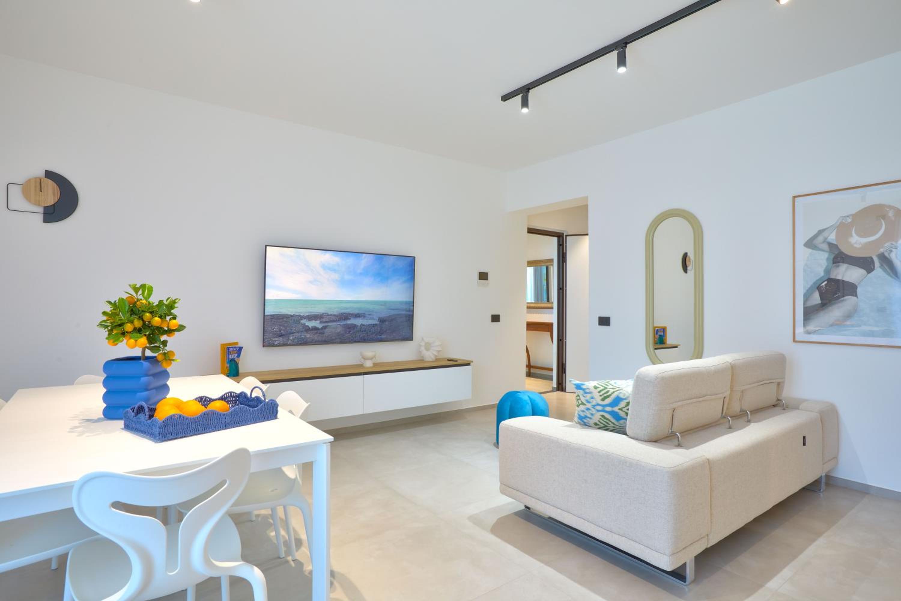 Two-Bedroom Apartment with Balcony and Sea View