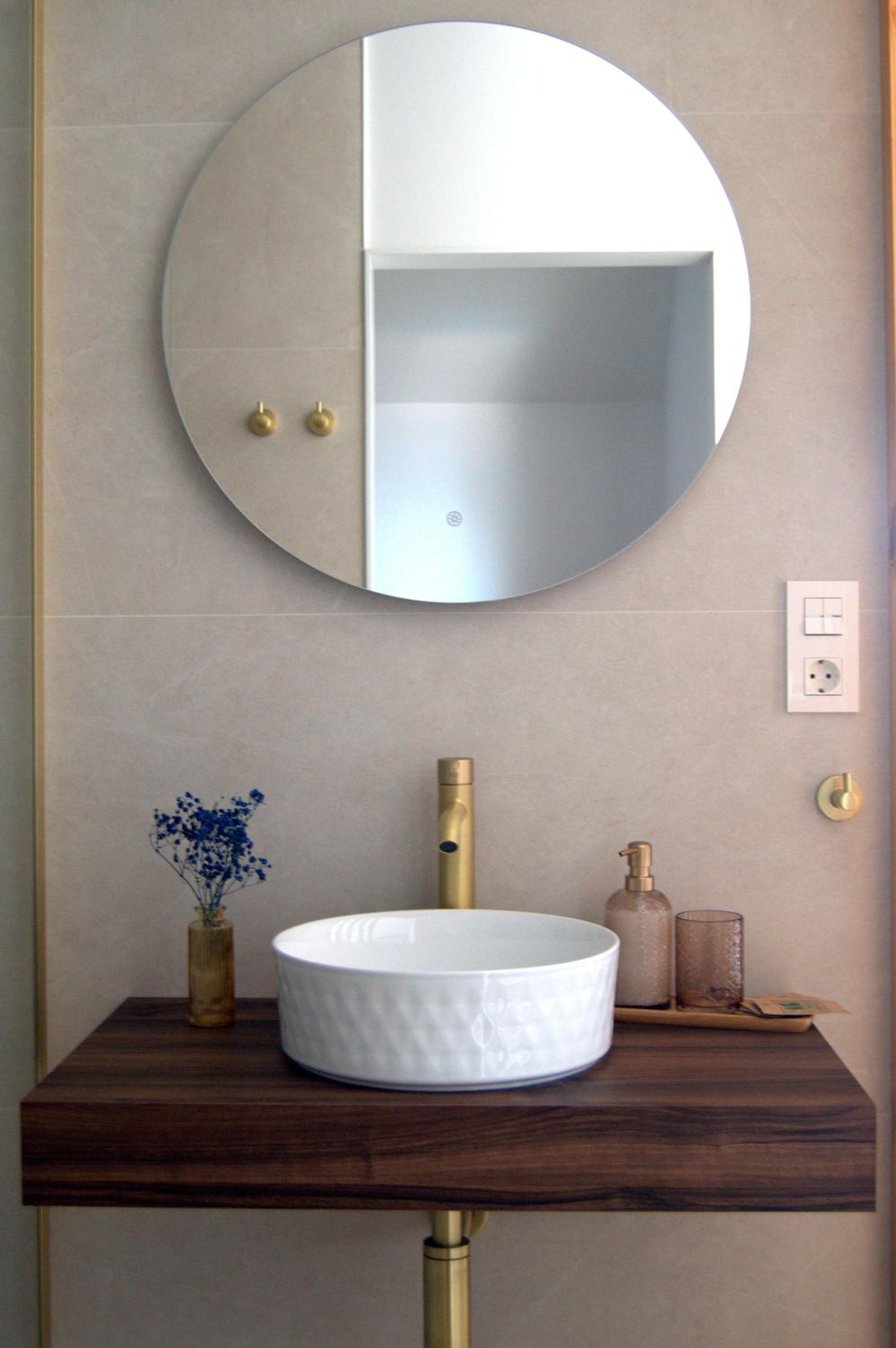 Deluxe Suite with Spa Bath photo 2