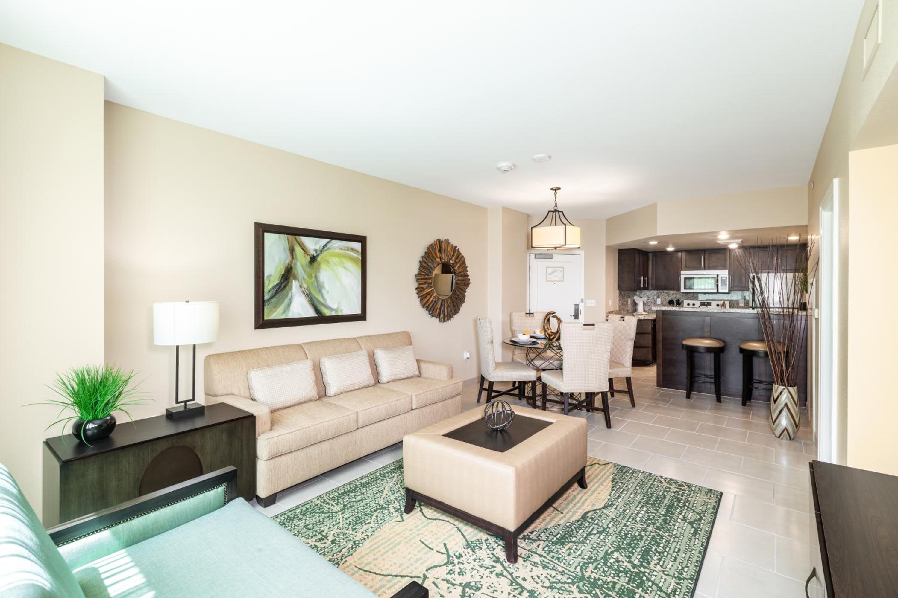 Suite with Pool View thumbnail 5