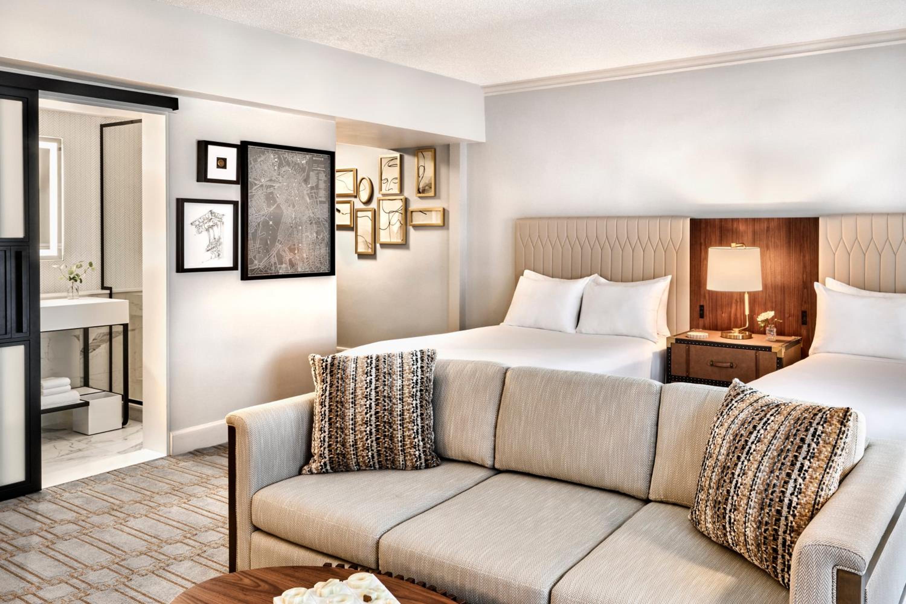 Signature Room 2 Queen Beds
