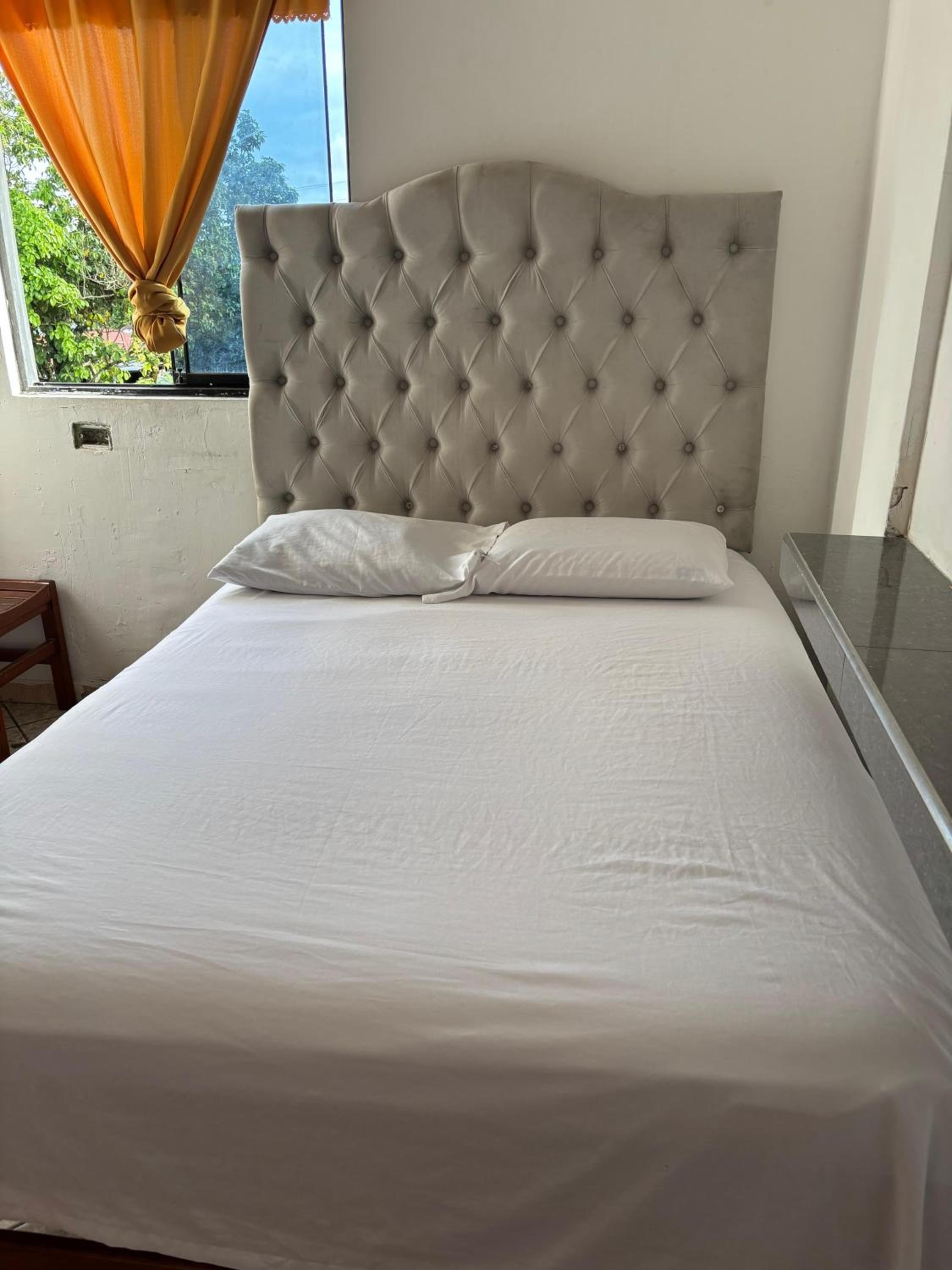 Standard Queen Room photo 3