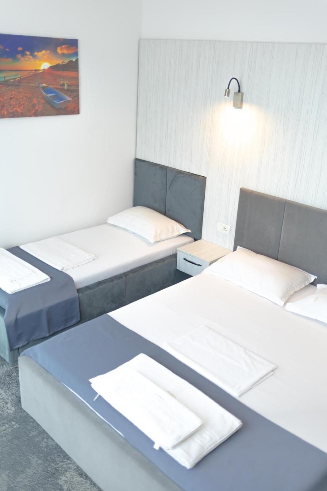Triple Room with Balcony photo 2