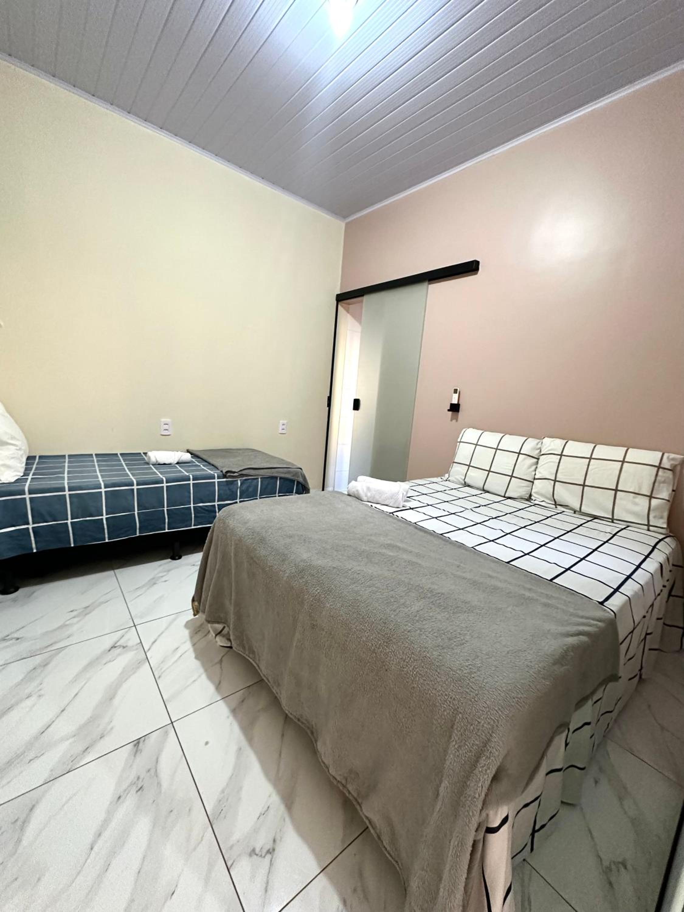 One-Bedroom House photo 1