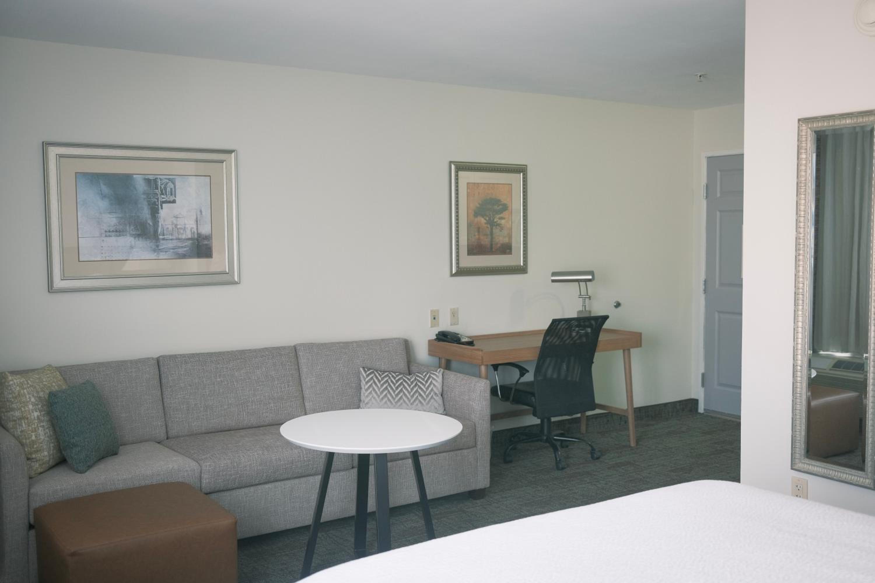 Standard Room - Photo 9