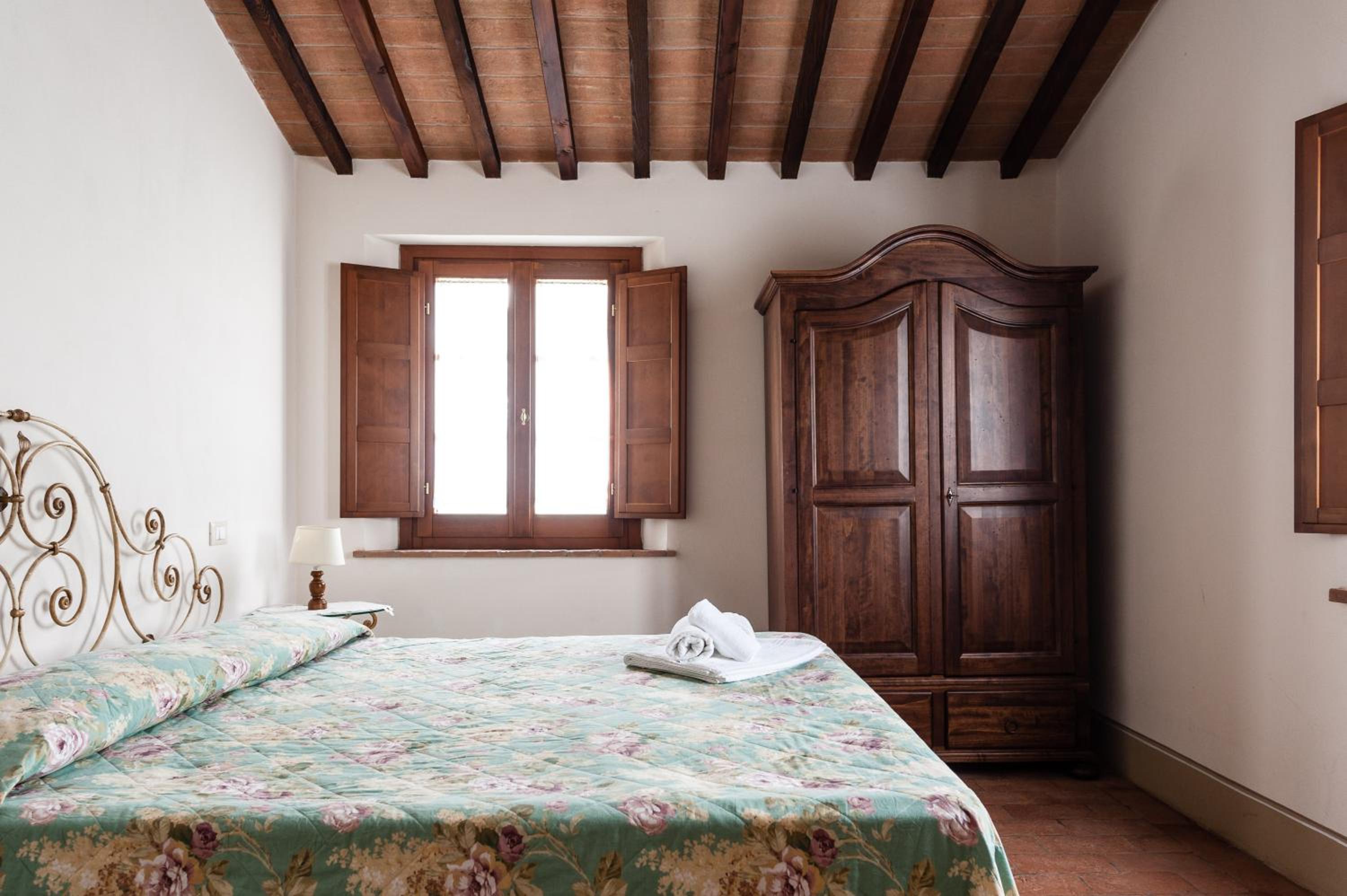 One-Bedroom House photo 1