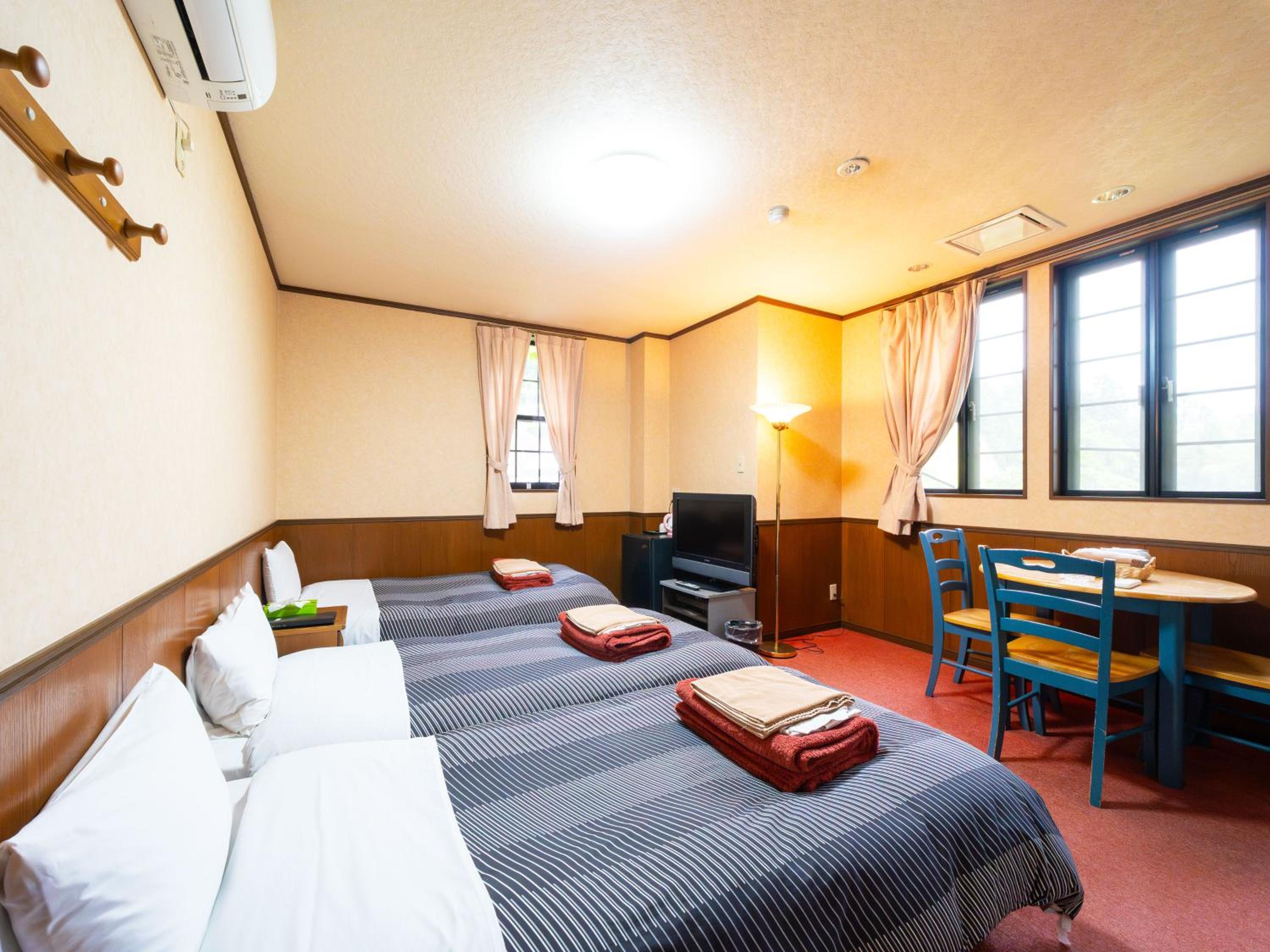 Triple Room photo 1