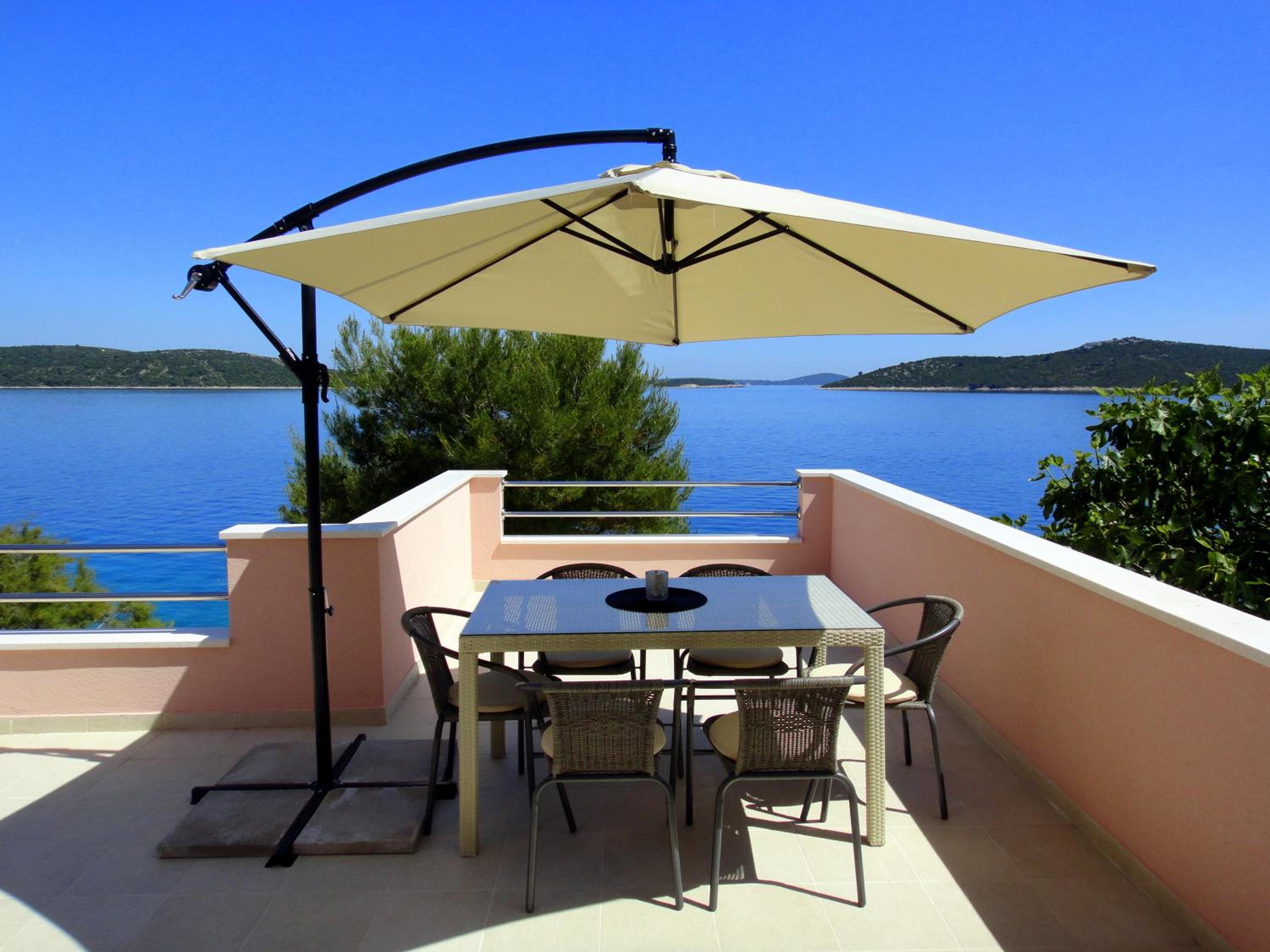 Apartment with Terrace photo 3