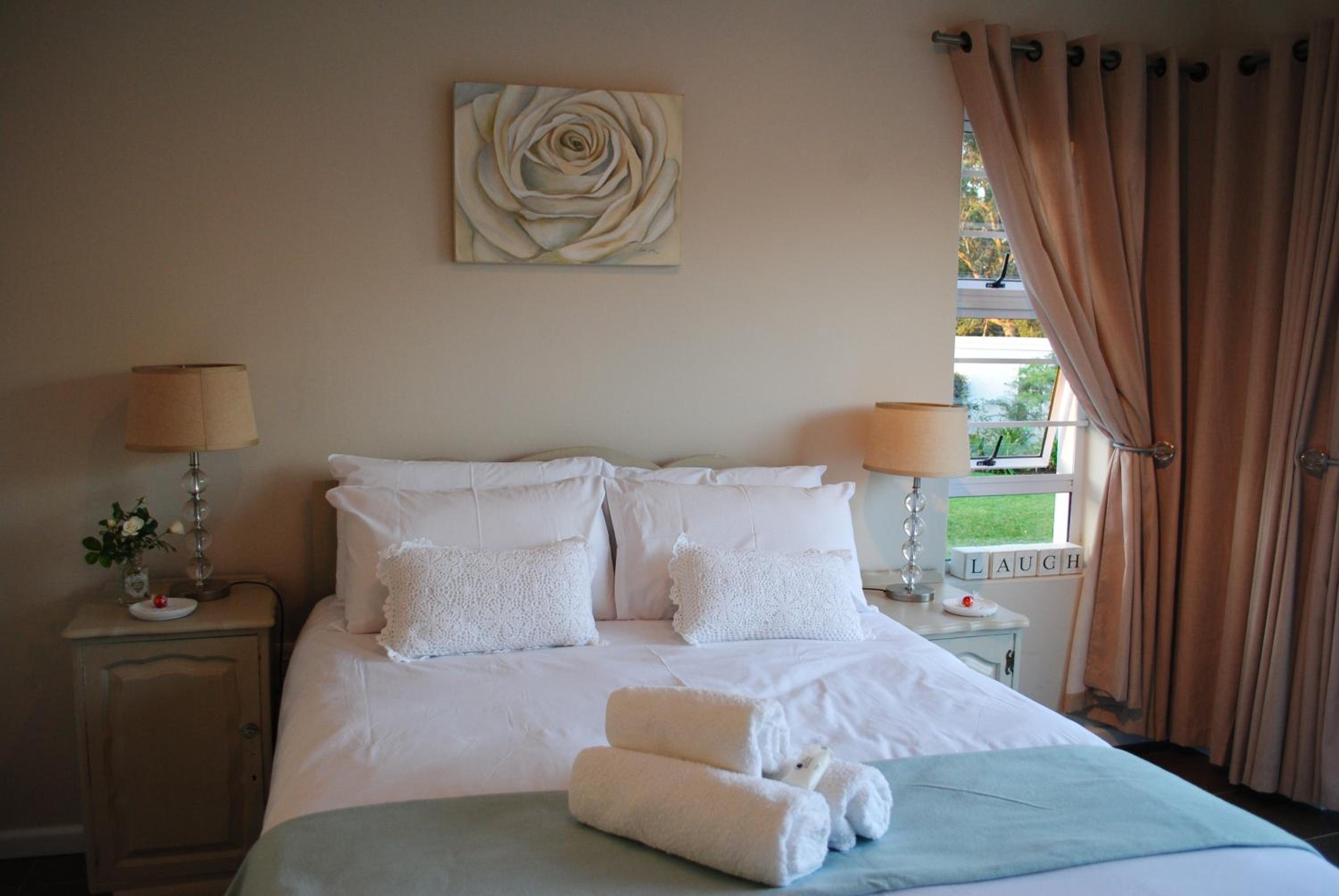 Deluxe Double or Twin Room with Balcony photo 3