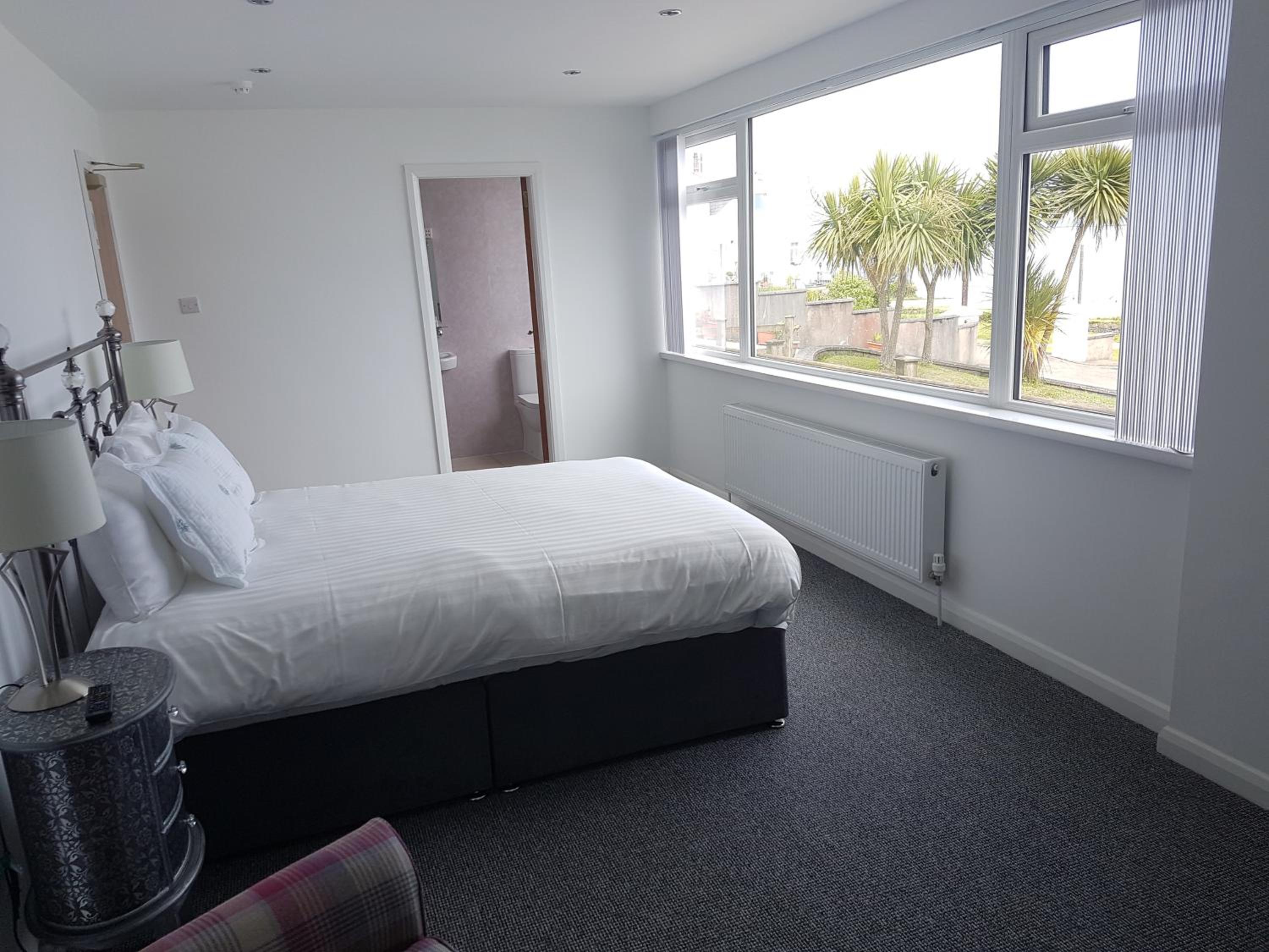 Deluxe Double Room with Sea View