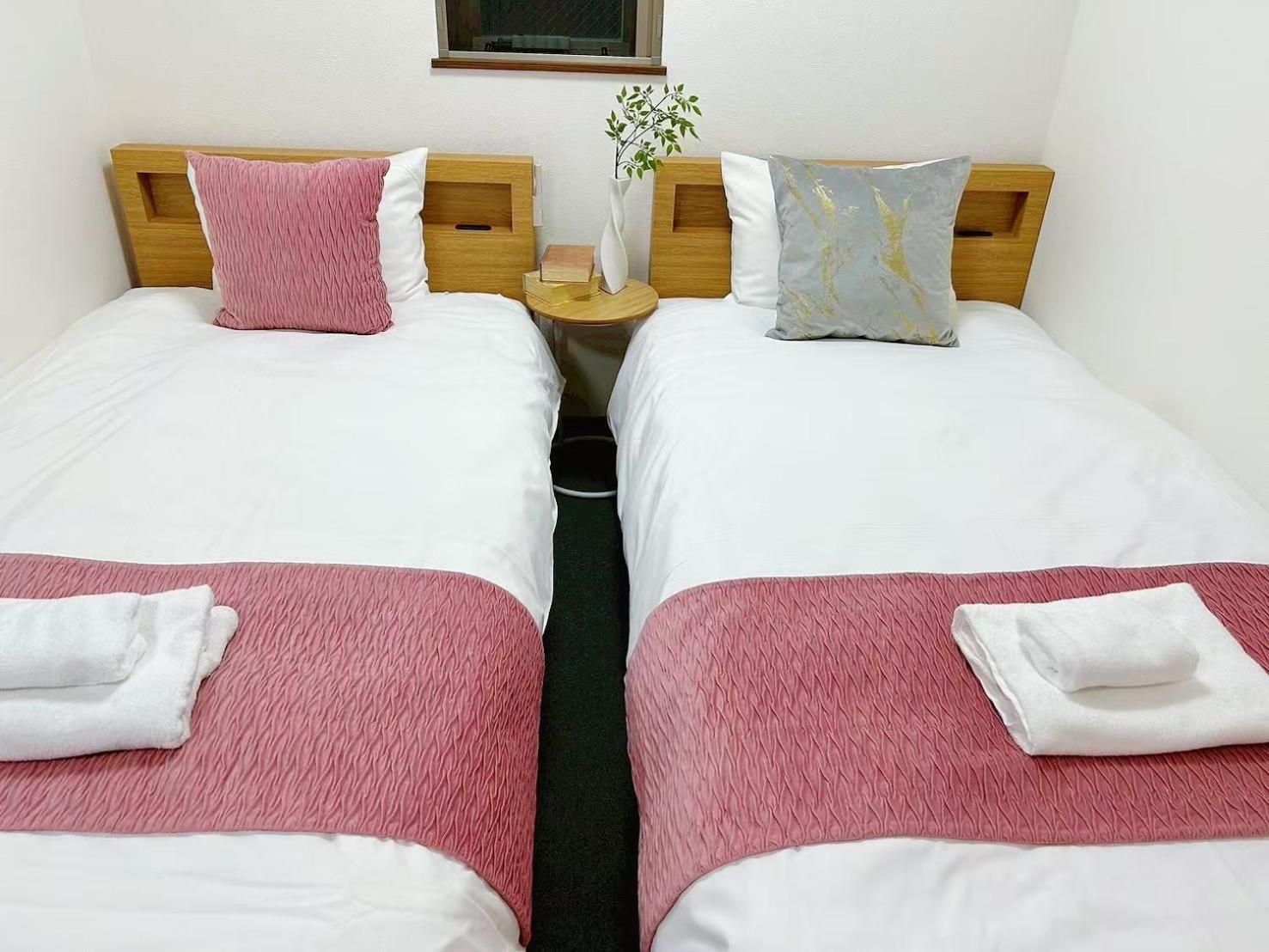 Basic Triple Room