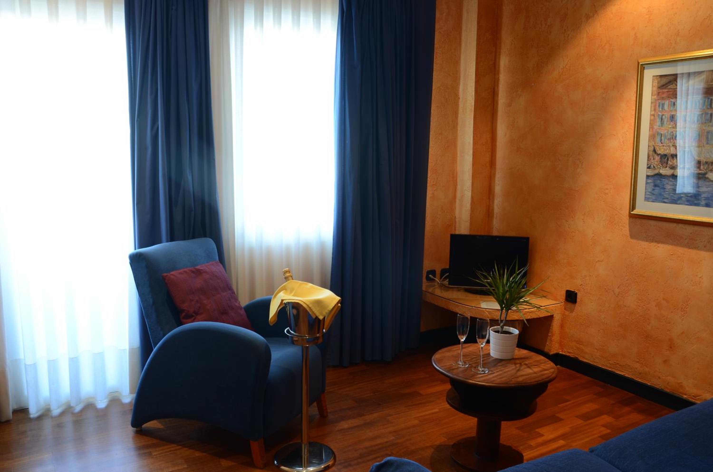 Junior Suite - Photo 3