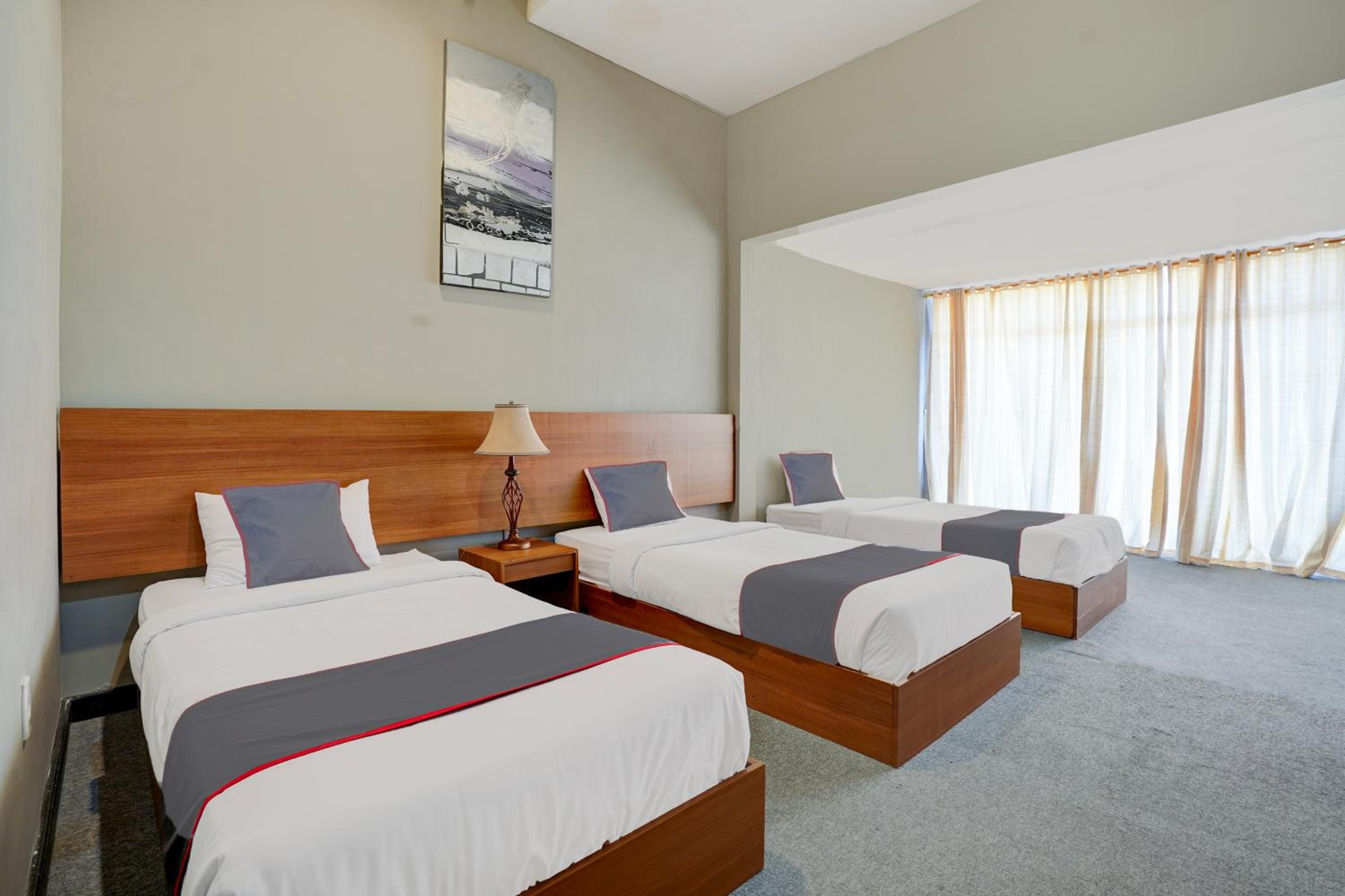 Superior Triple Room photo 2