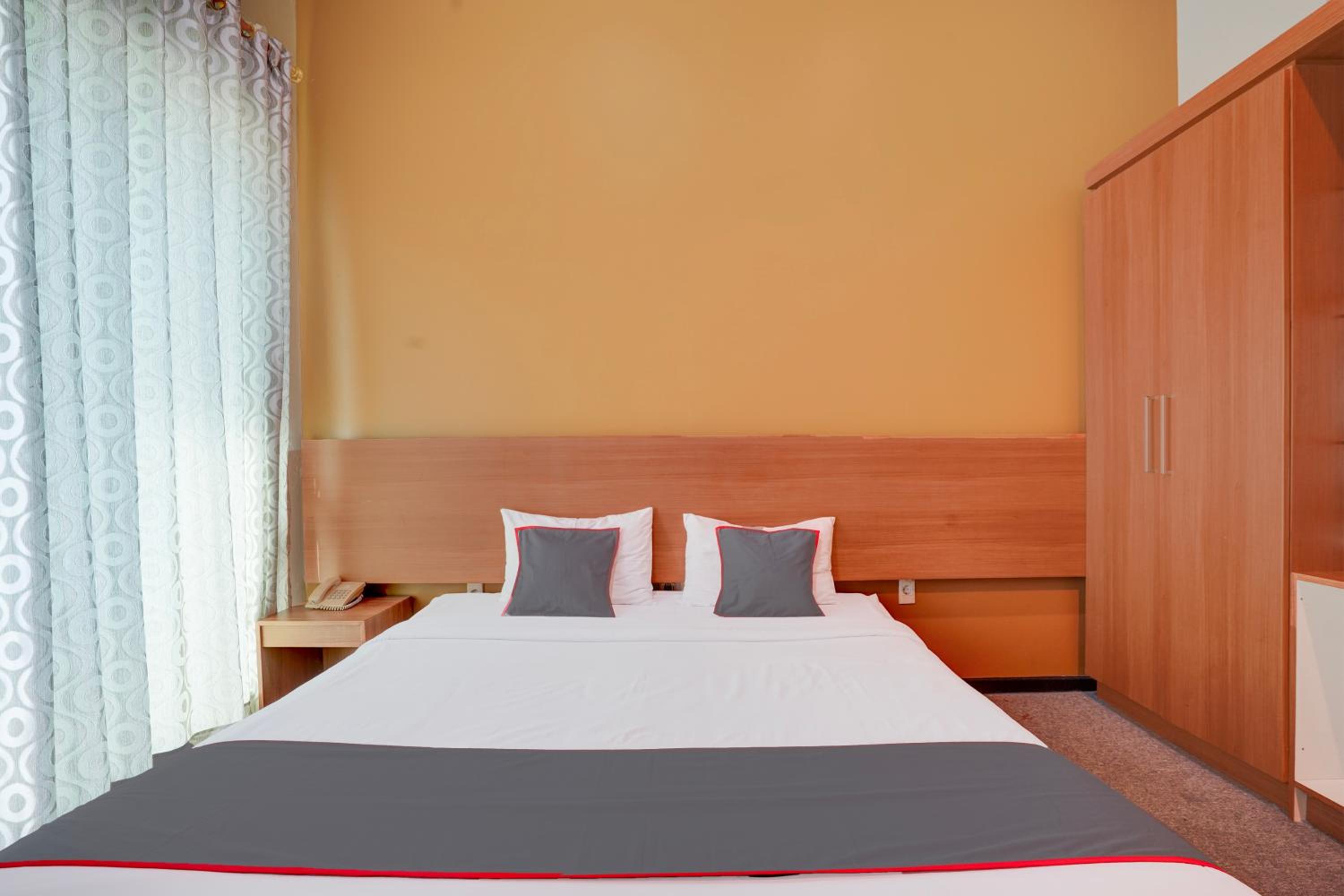 Standard Double Room photo 2