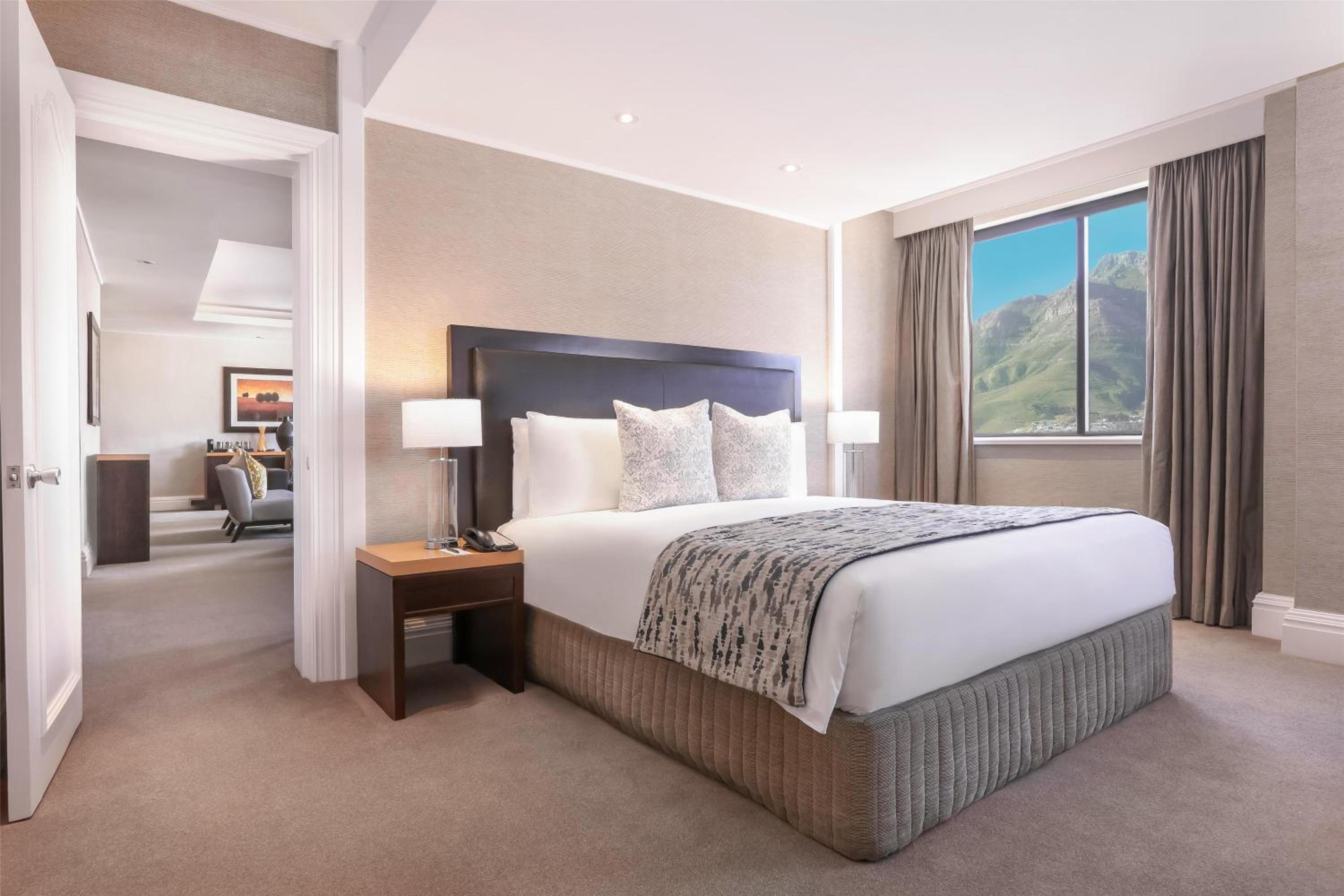 Presidential Suite photo 3