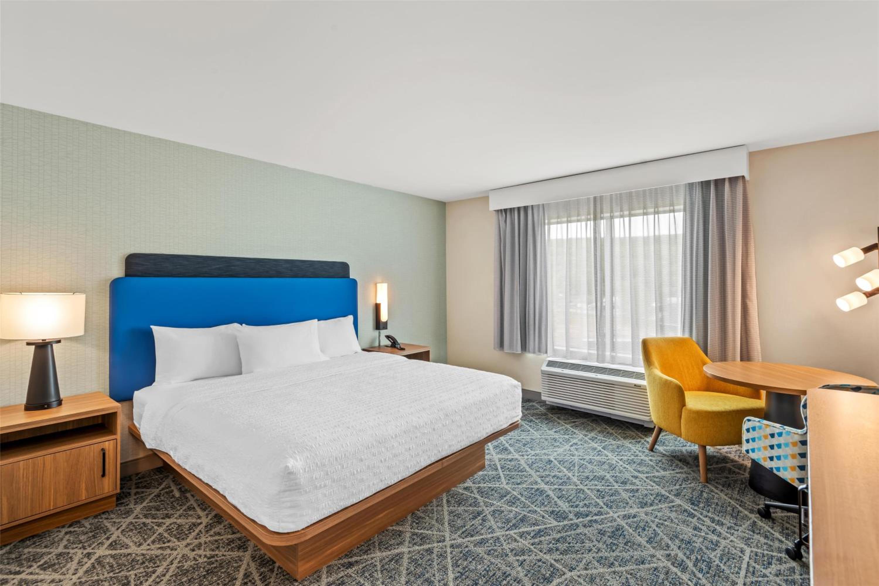 King Room - Hearing Access - Photo 4