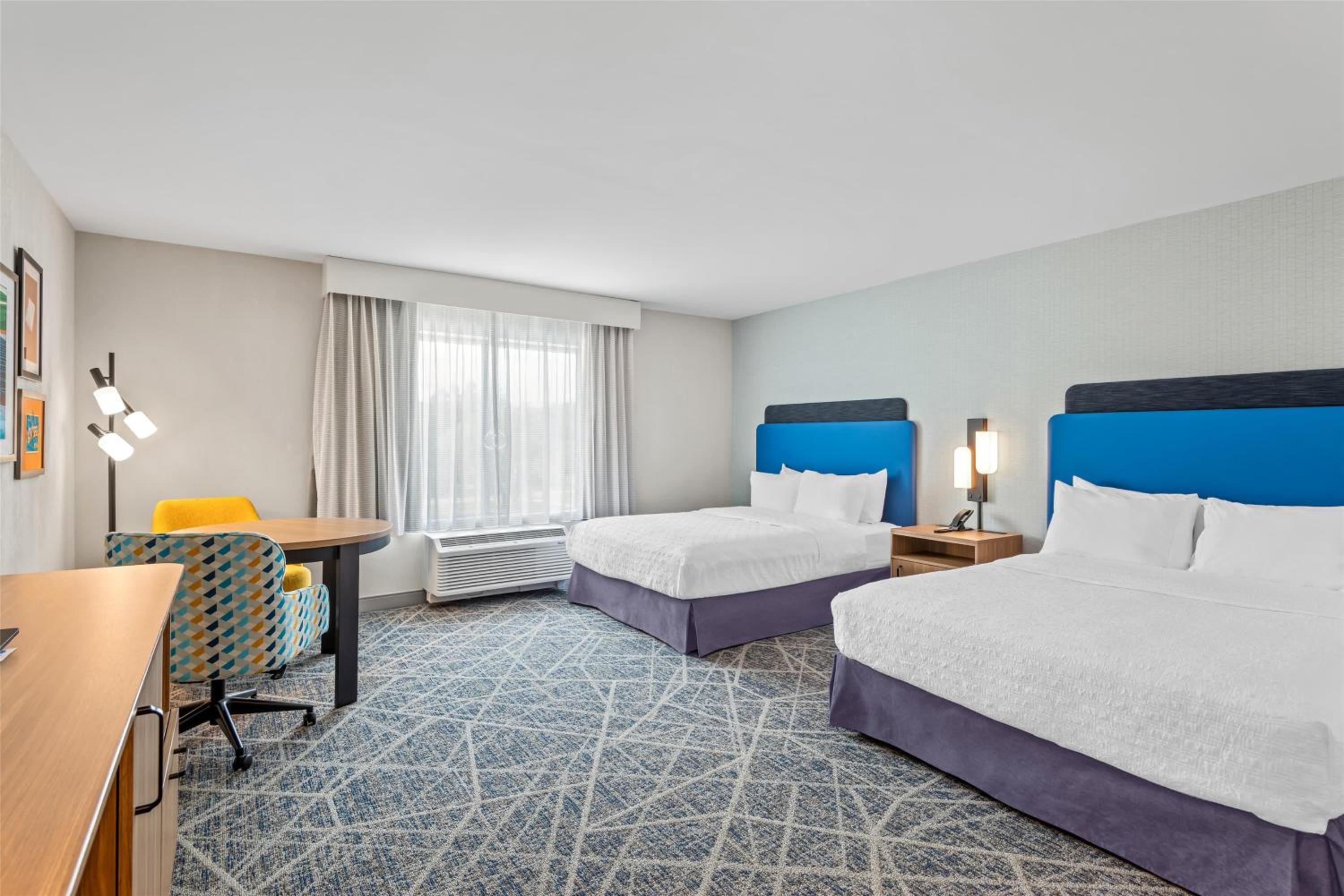 Queen Room with Two Queen Beds and Bath Tub - Mobility Access - Photo 1