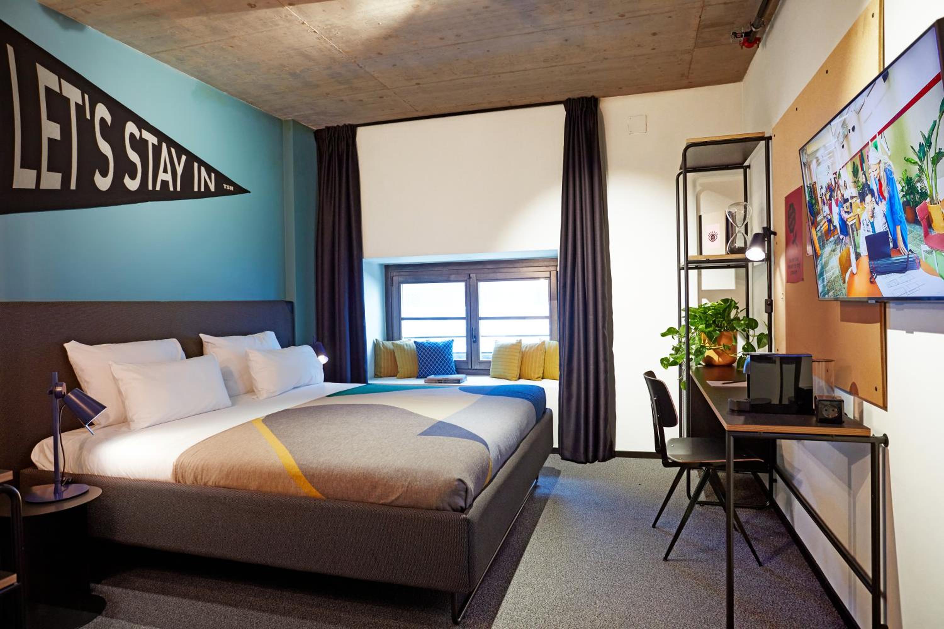 Executive King Room - Photo 5