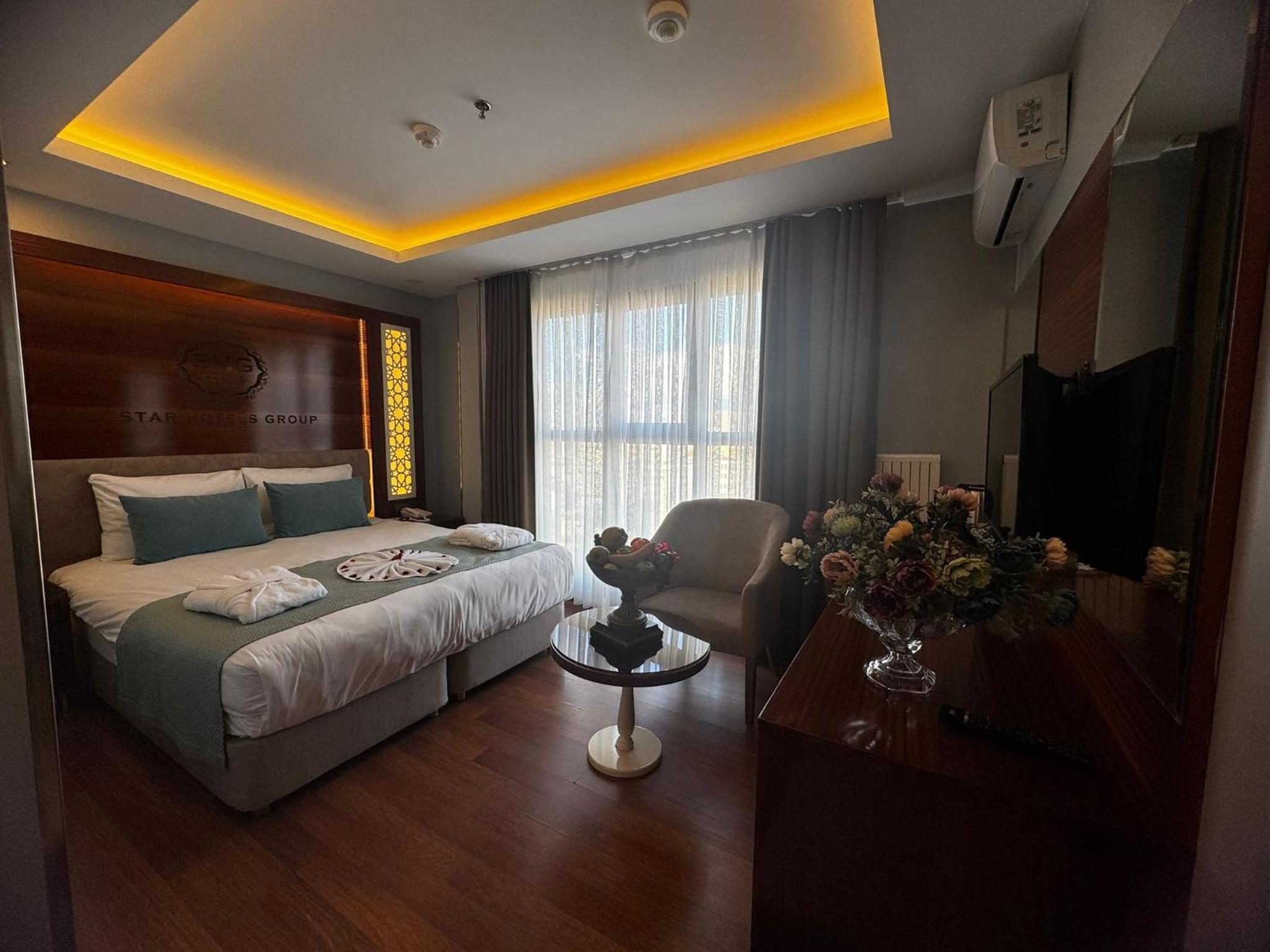 Superior Double or Twin Room with Sea View photo 1
