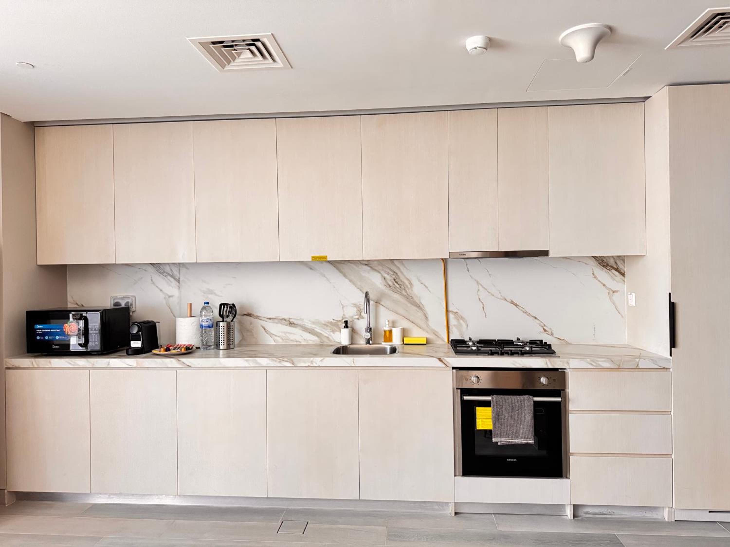 Premium Studio with Kitchen photo 1