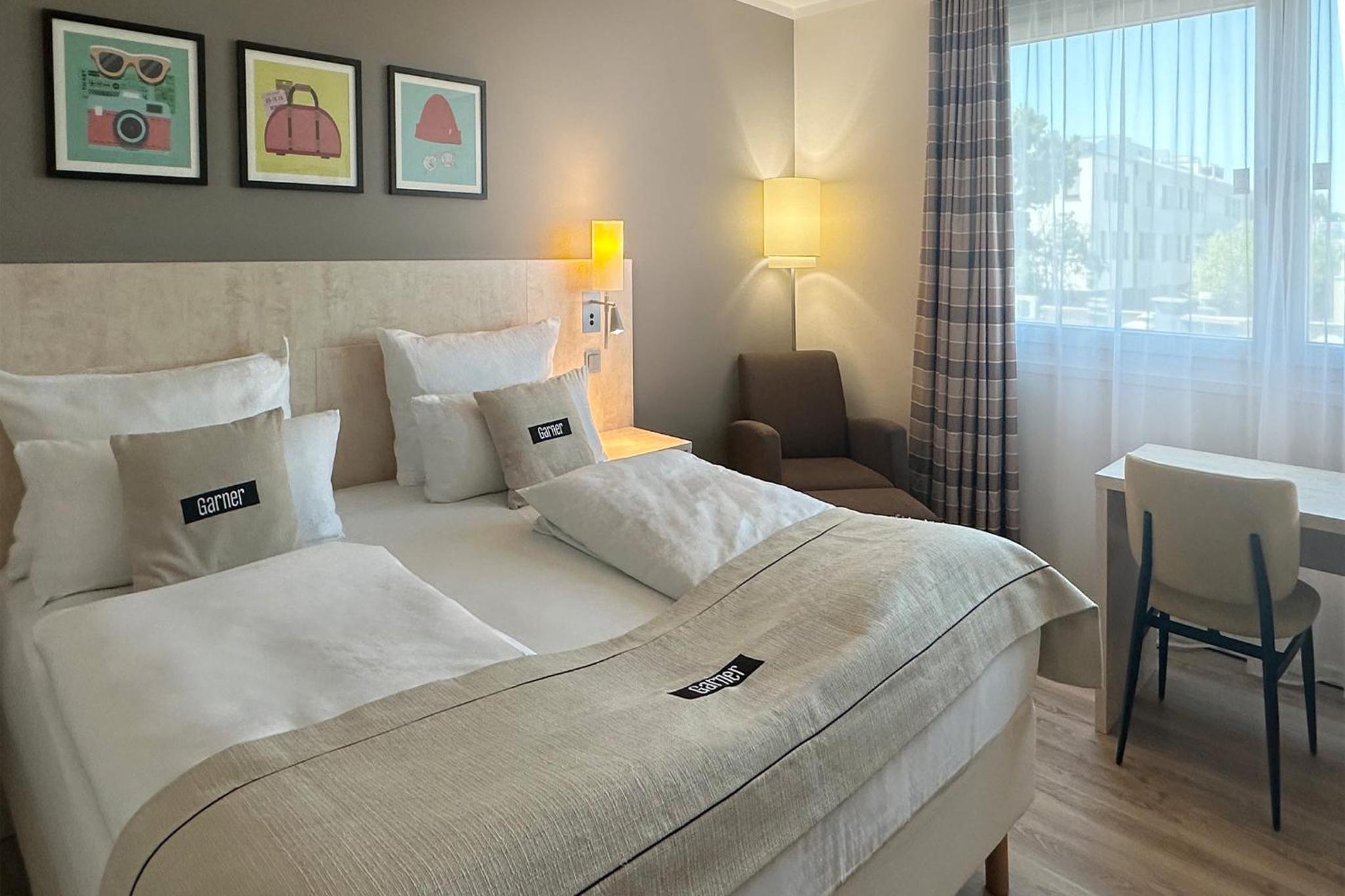 Standard King Room - Photo 5