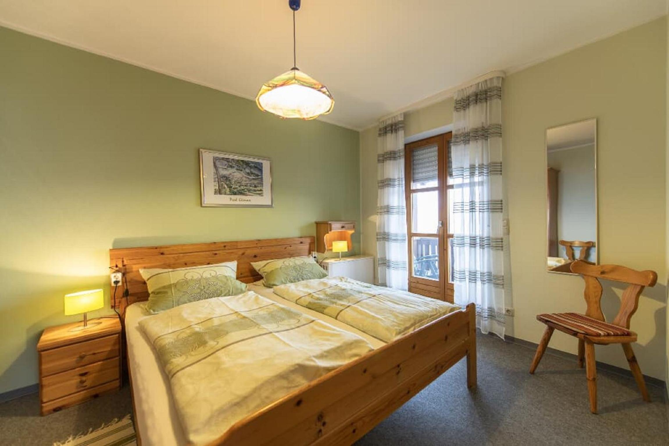 One-Bedroom Apartment with Balcony photo 3