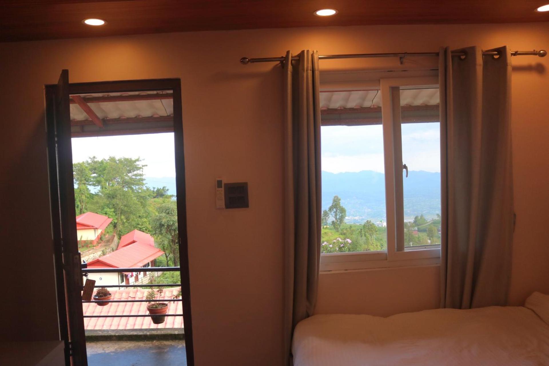 Deluxe Twin Room photo 1