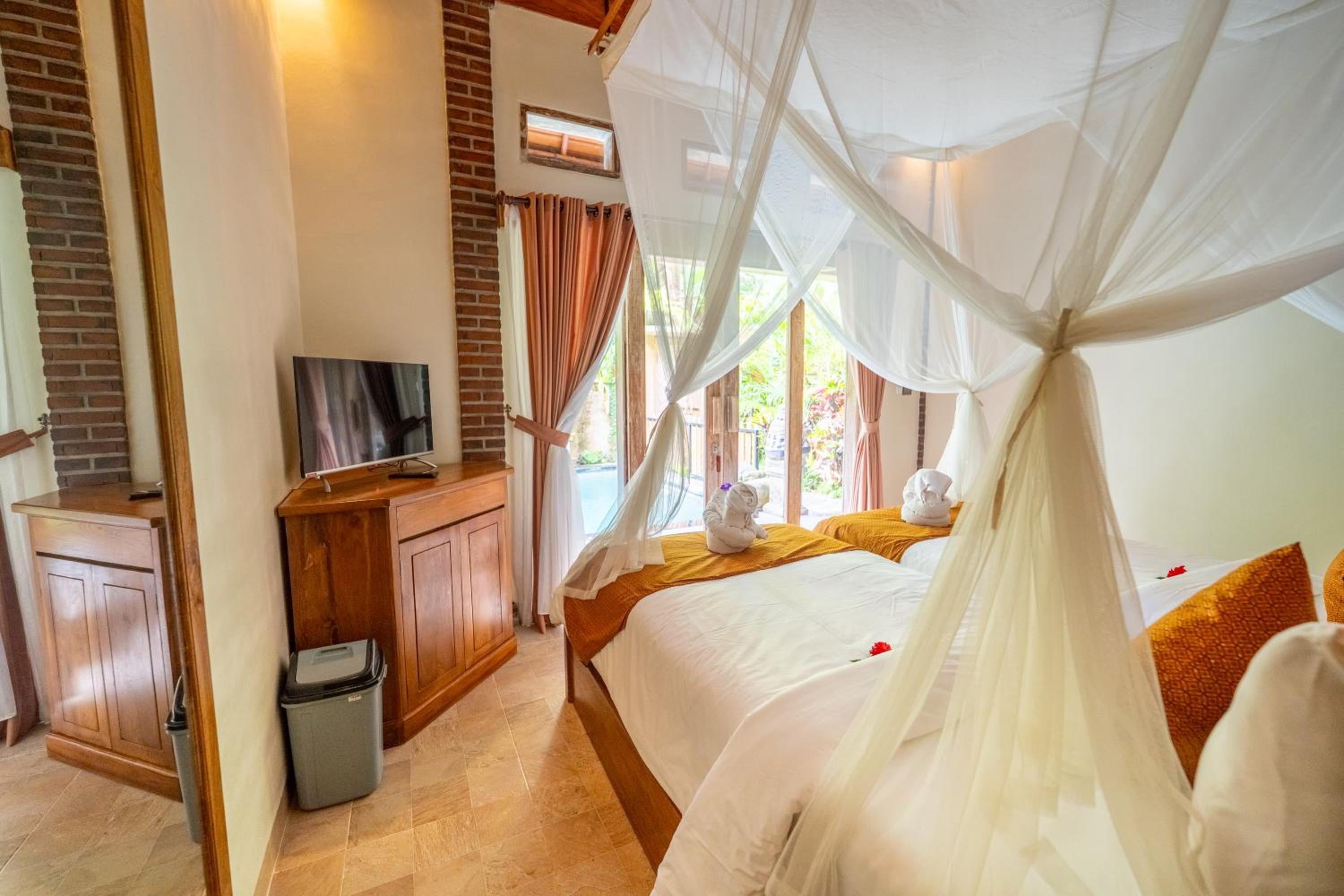 Two-Bedroom Villa - Photo 18