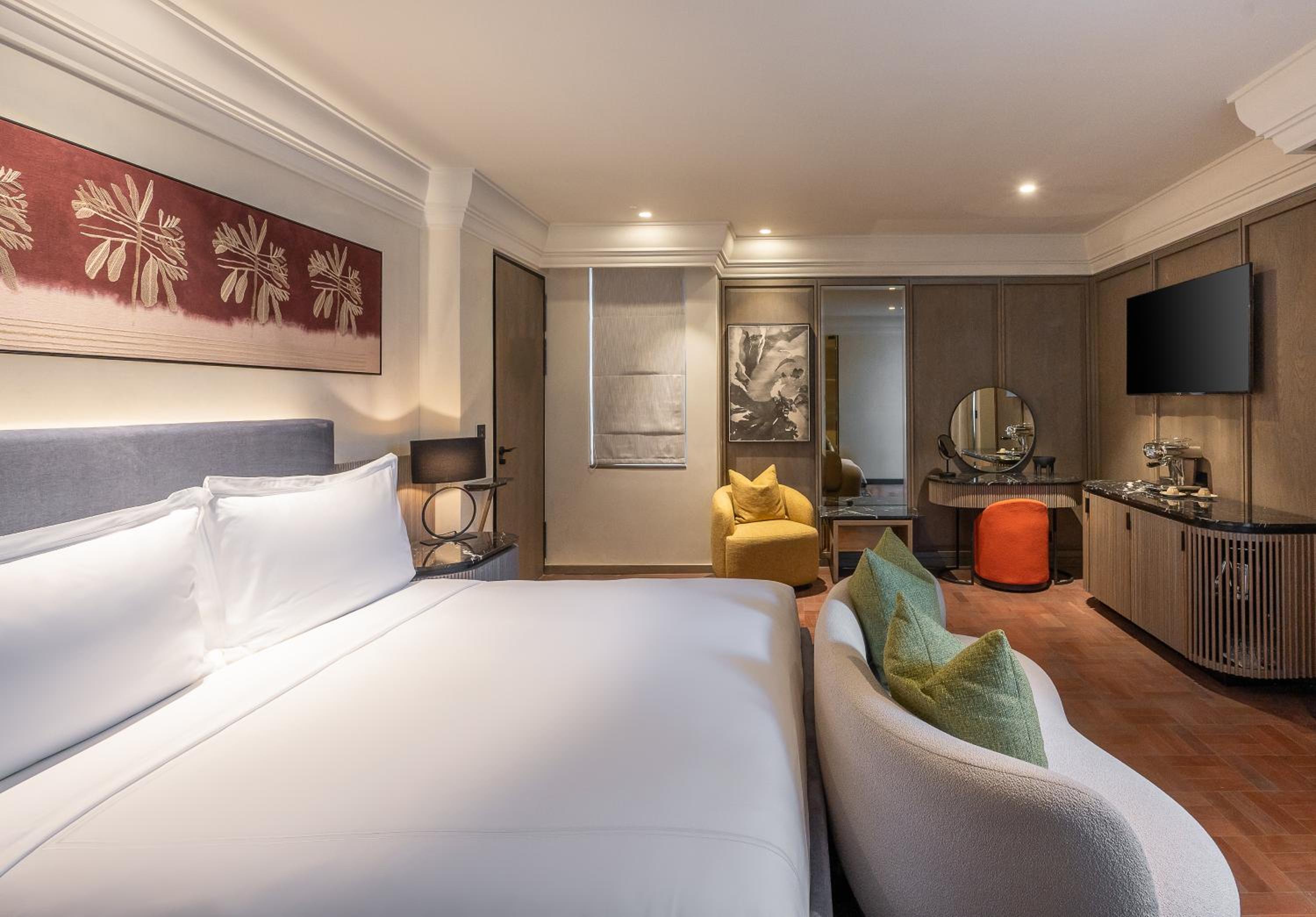 Junior Suite with Garden thumbnail 5