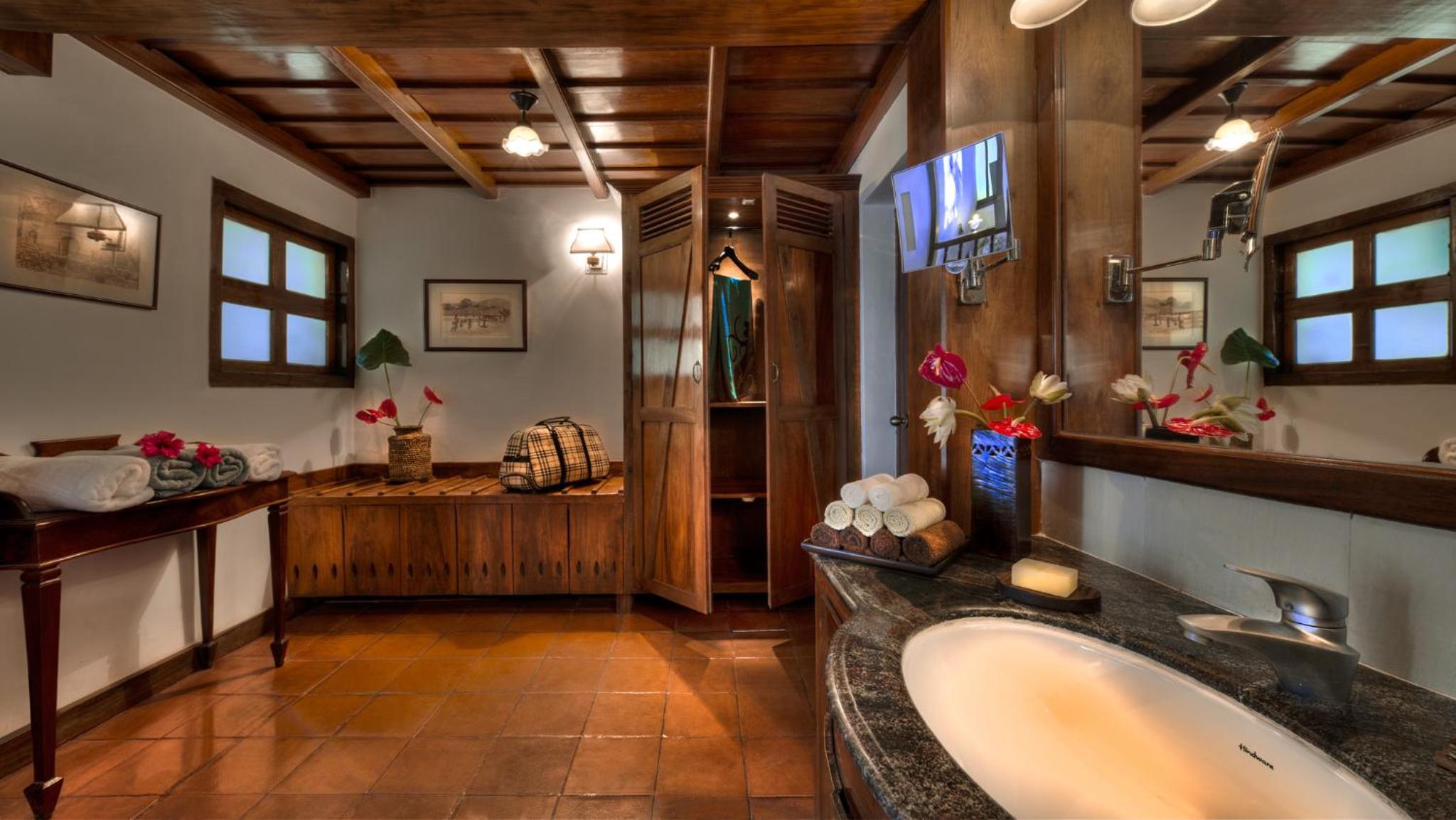 Lily Pool Bungalow – Resort Credit Included: ₹15K (3N+) / ₹5K (2N) – Valid till 30 Sept photo