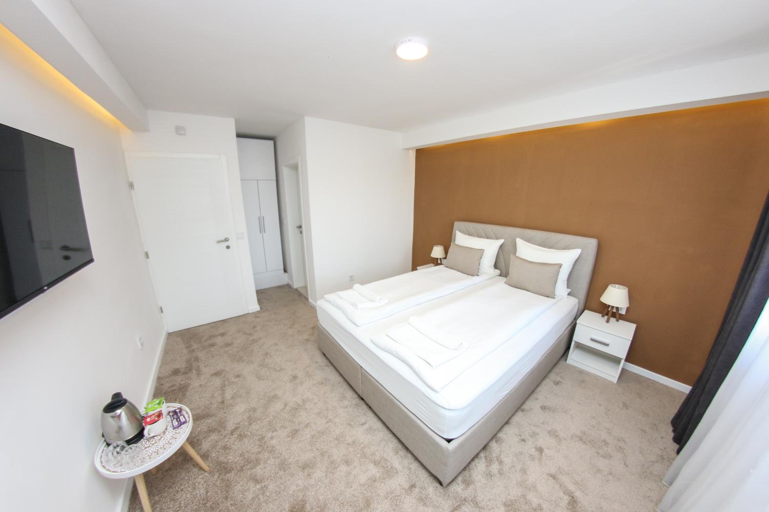 Deluxe Double Room photo 2
