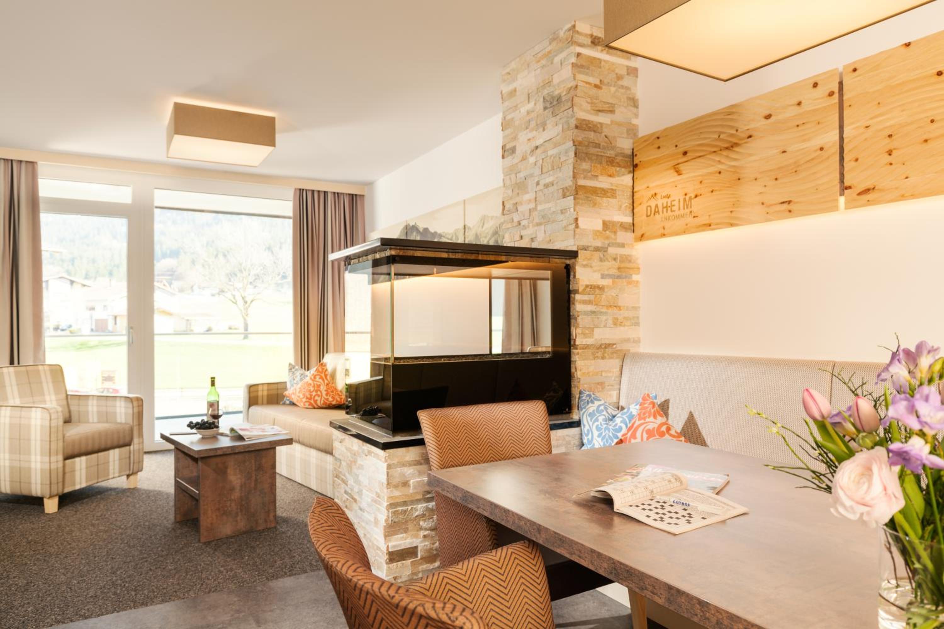 Comfort Two-Bedroom Apartment with Balcony or Terrace