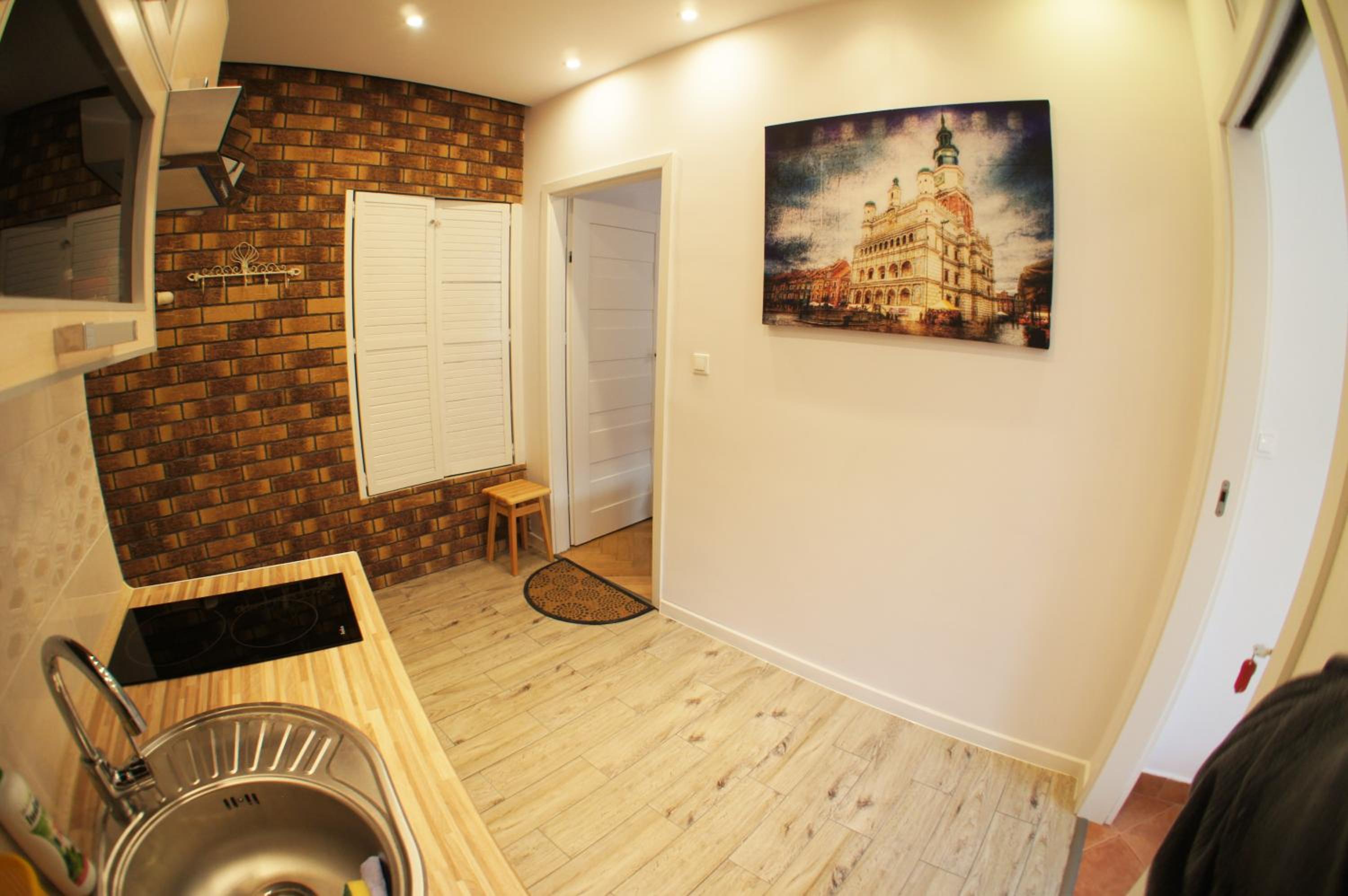 Two-Bedroom Apartment - Photo 16