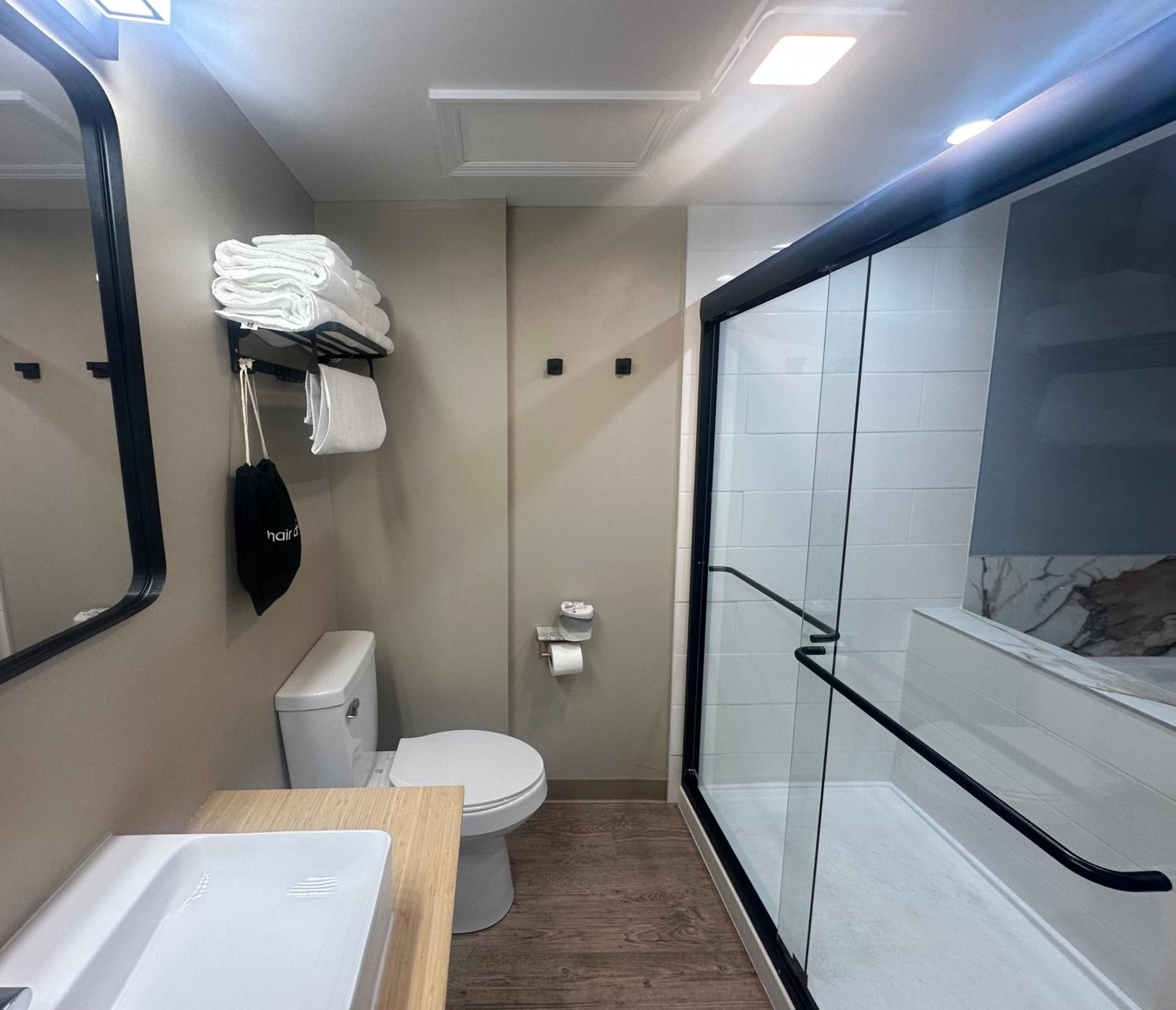 Suite with Spa Bath