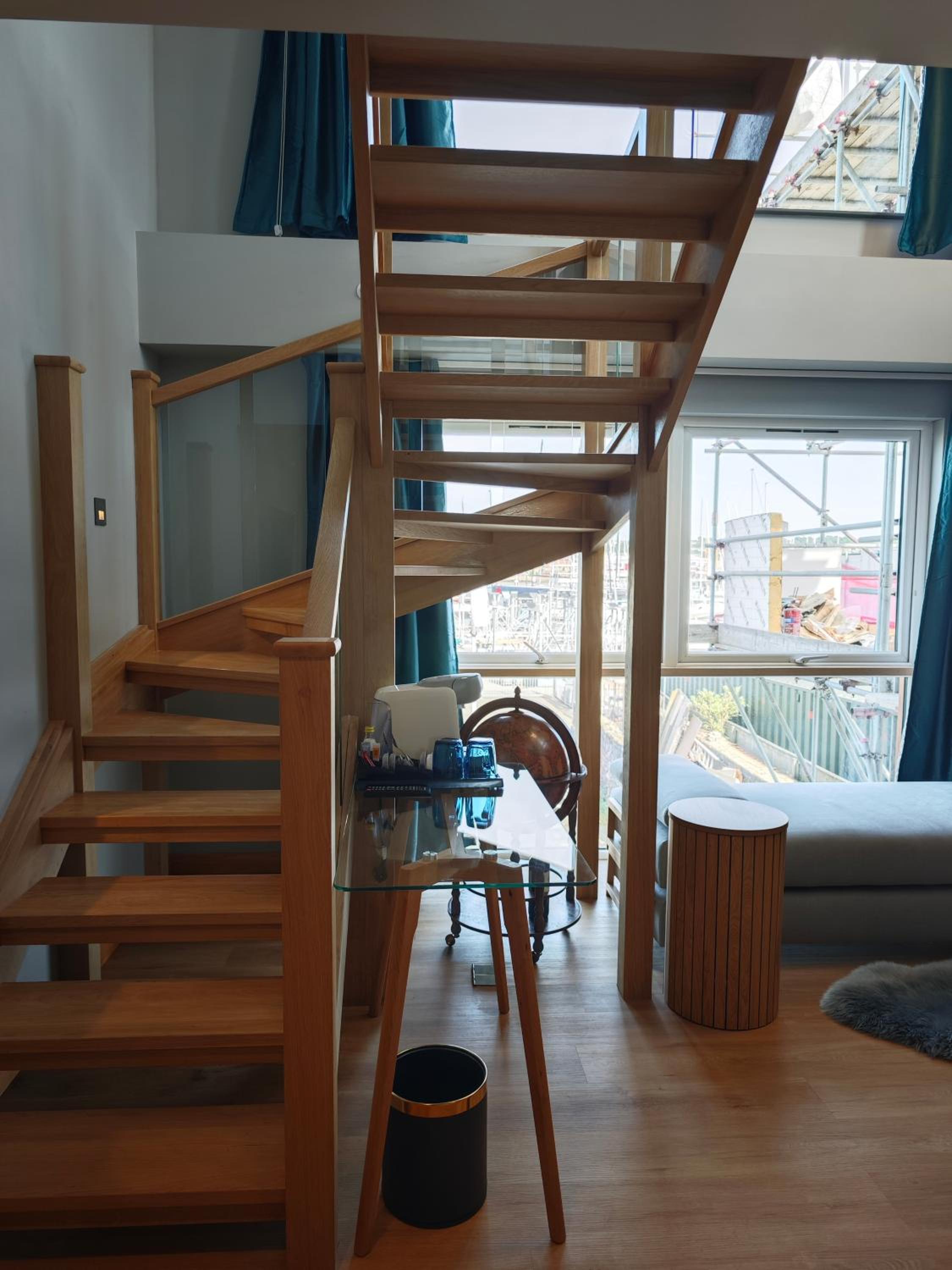 King Suite with Balcony - Photo 4