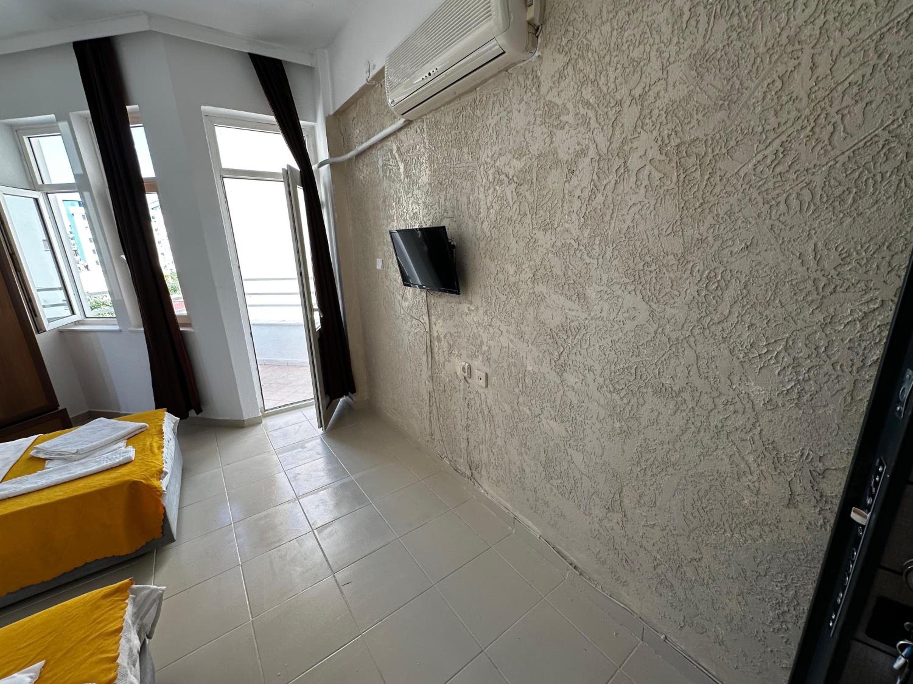 Twin Room with Garden View photo 1