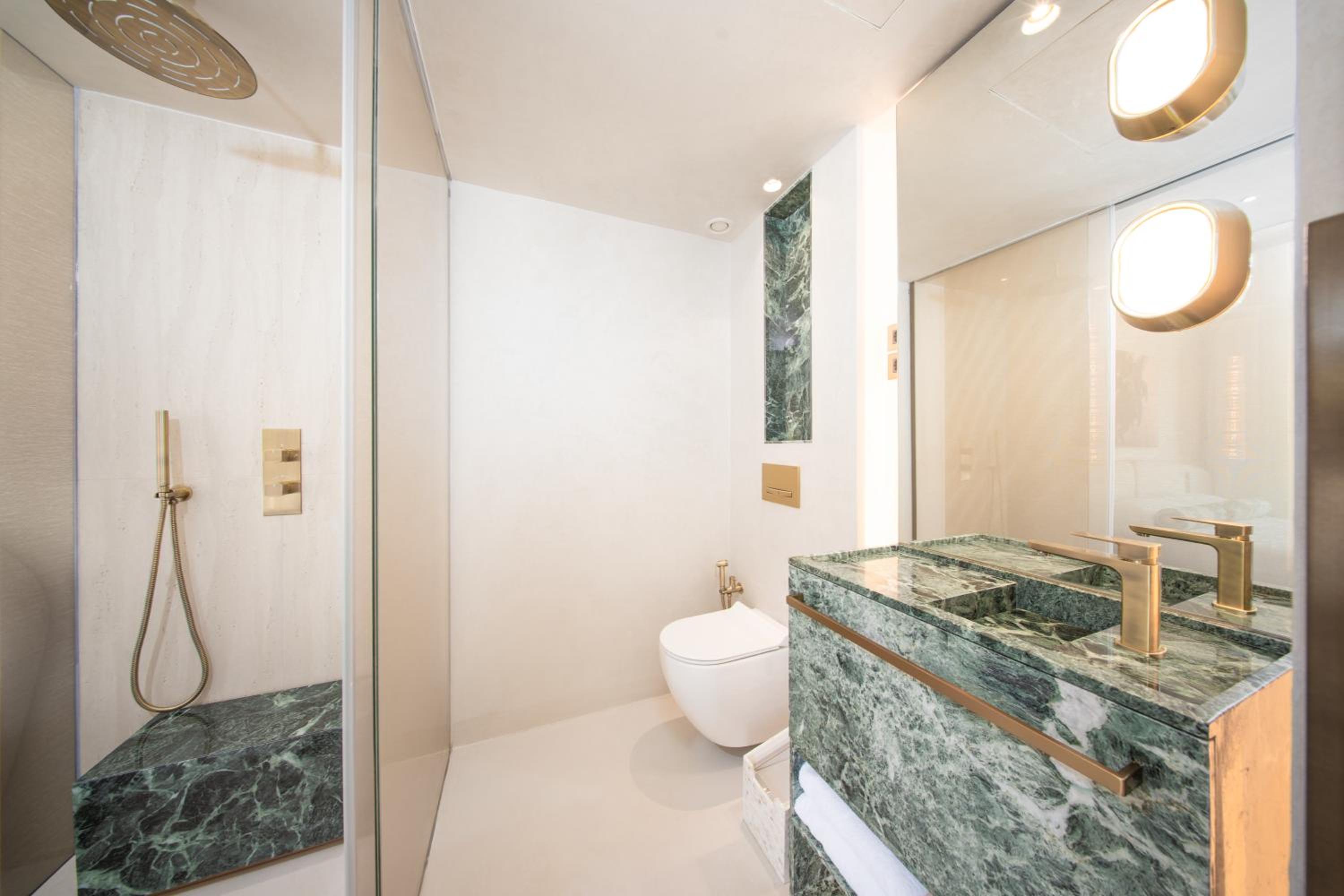 Luxe Room with Terrace and 2 Single Beds- Entrance to Pacha Club Included photo 2