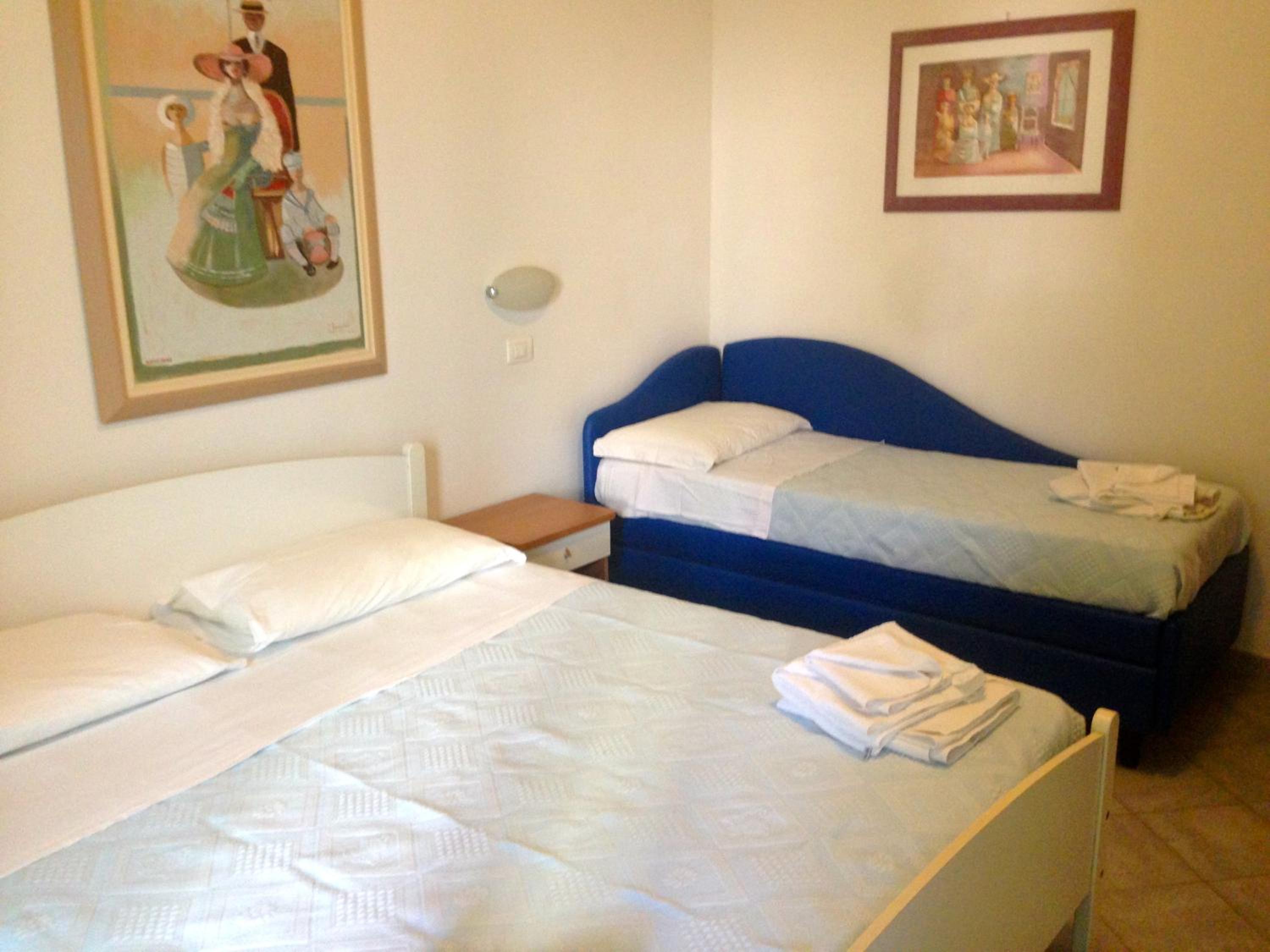 Triple Room - Photo 3