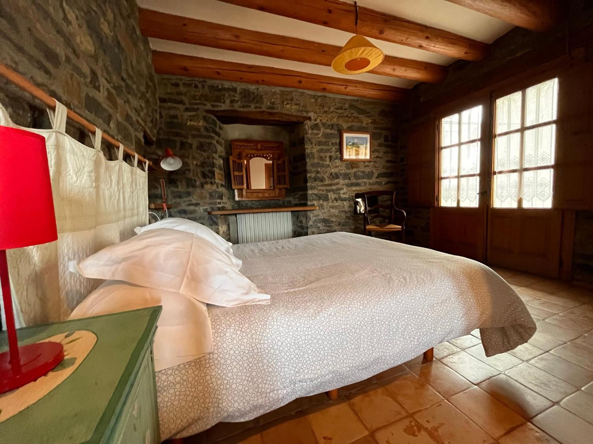Four-Bedroom Vacation Home photo 2