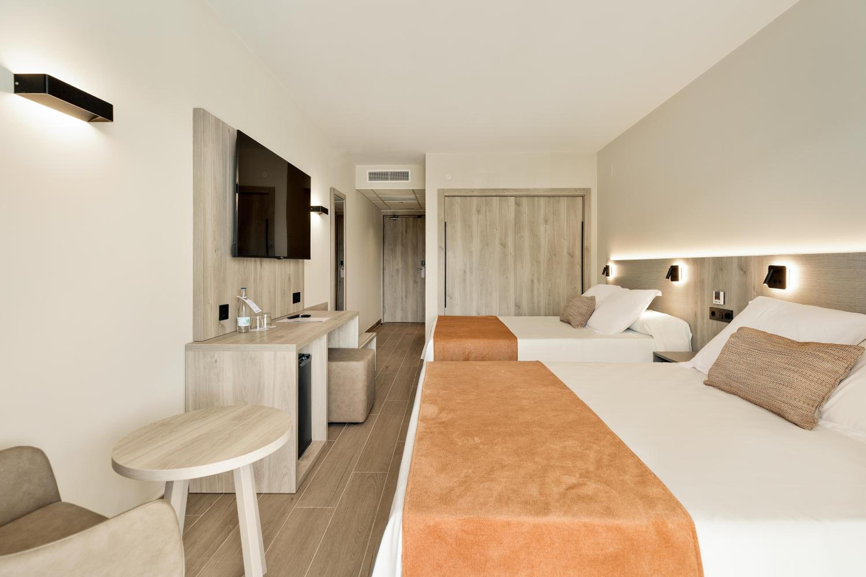 Double Room with Pool View (2 Adults)