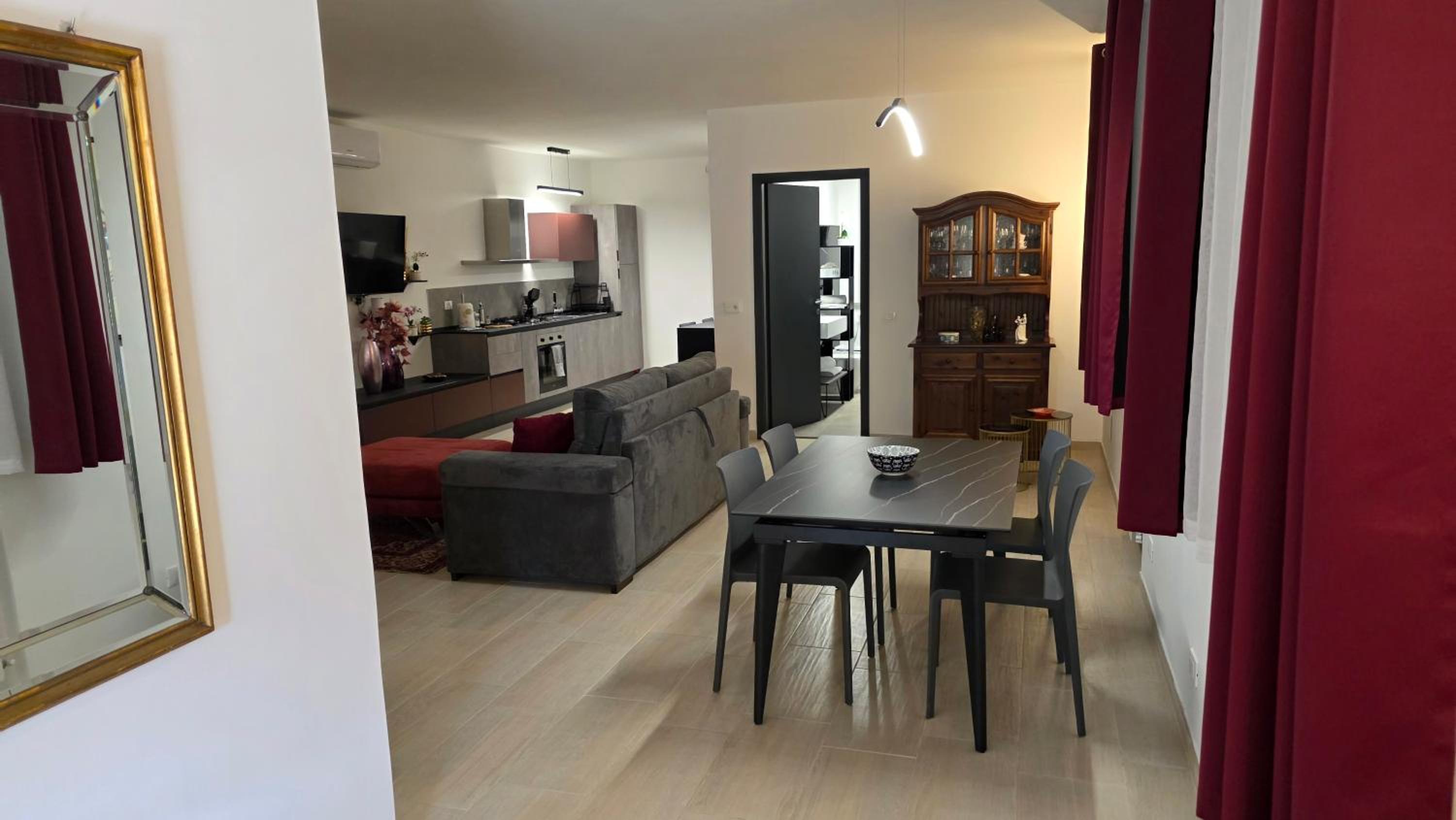One-Bedroom House photo 2