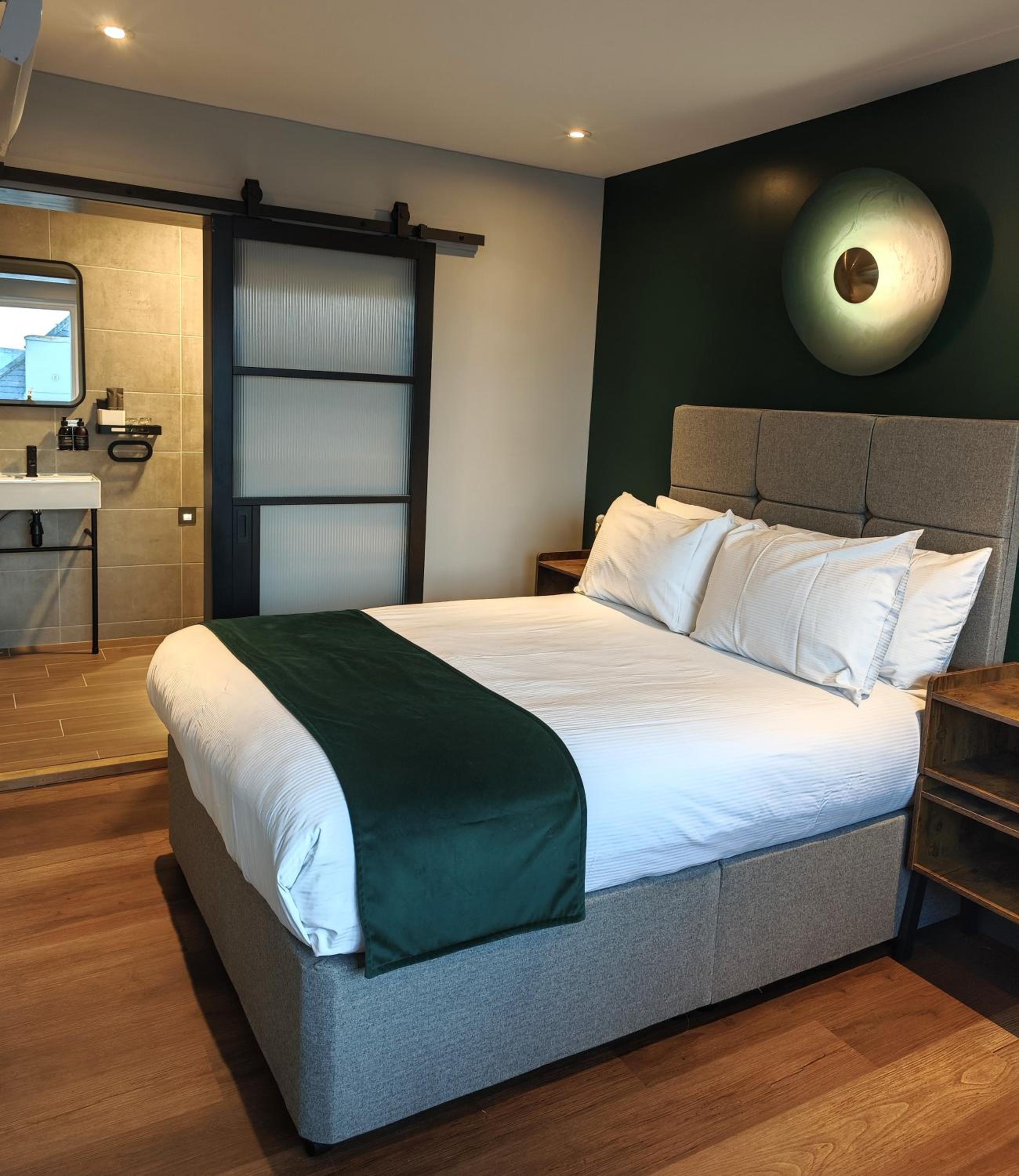 Deluxe Double Room - Photo 4