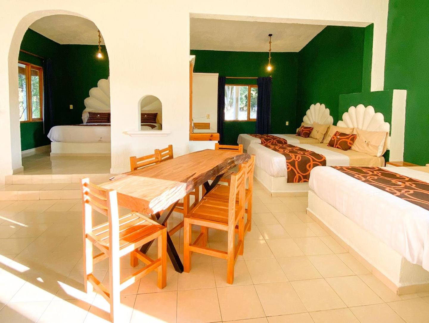 Classic Quadruple Room - Photo 2