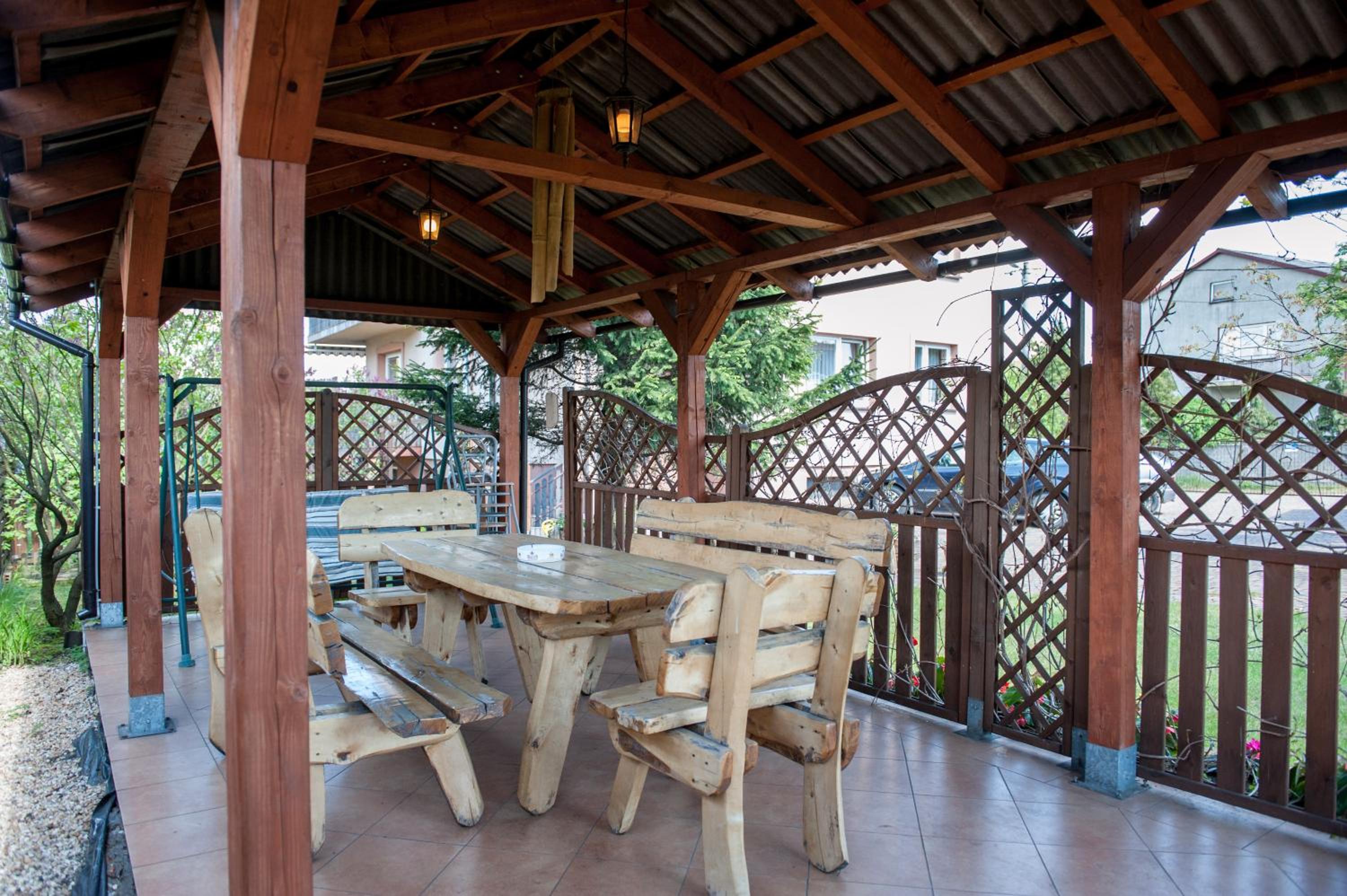 Apartment with Terrace - Photo 8