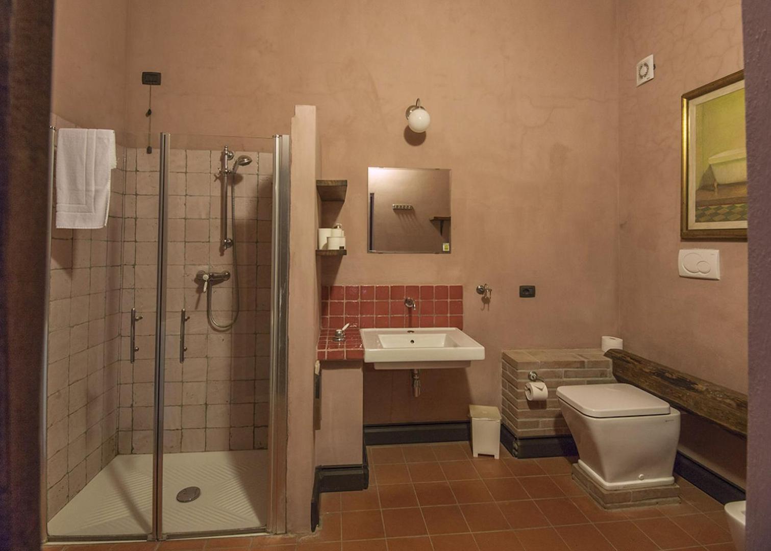 Two-Bedroom Apartment with Garden View photo 2