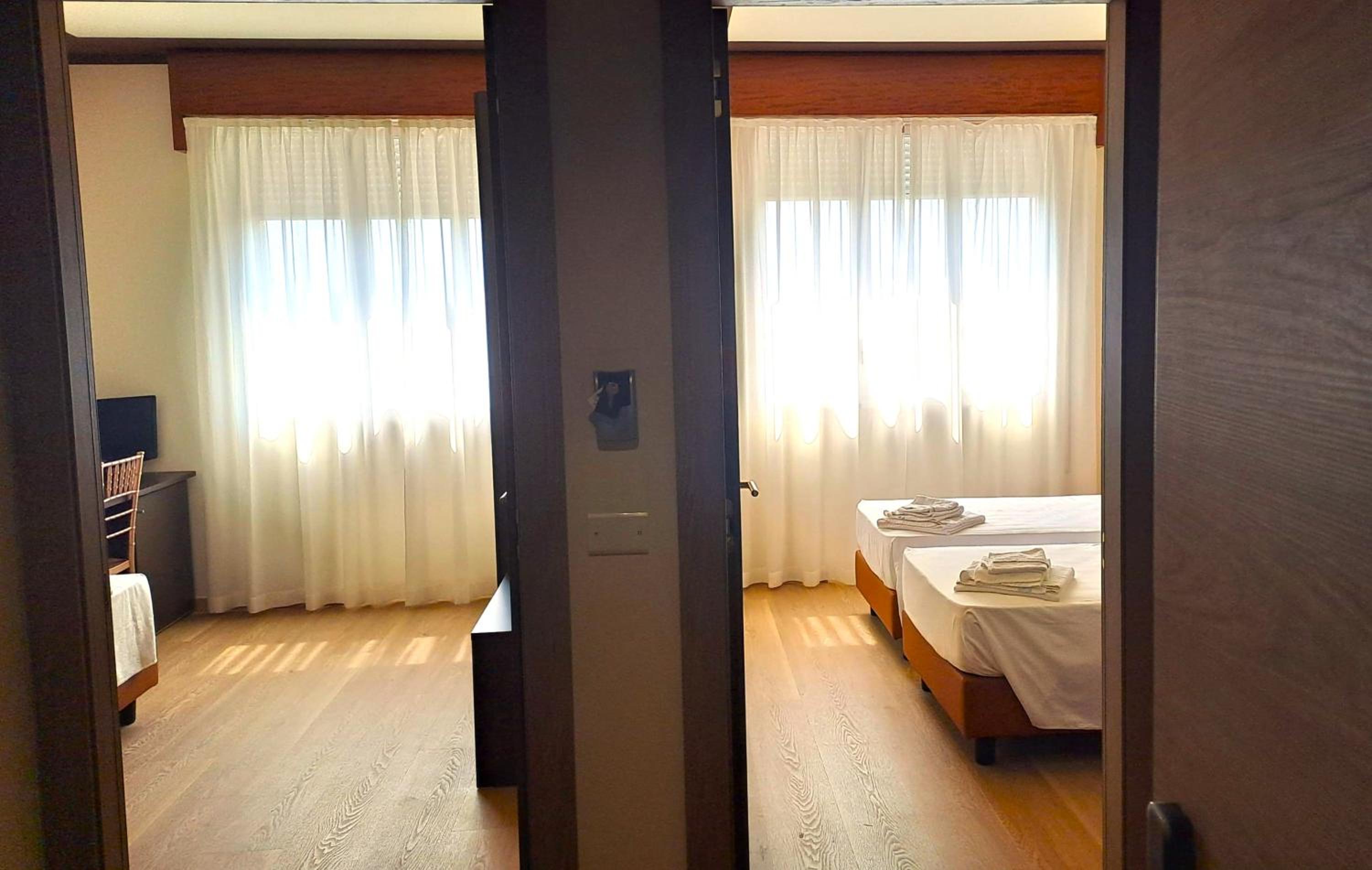 Basic Triple Room