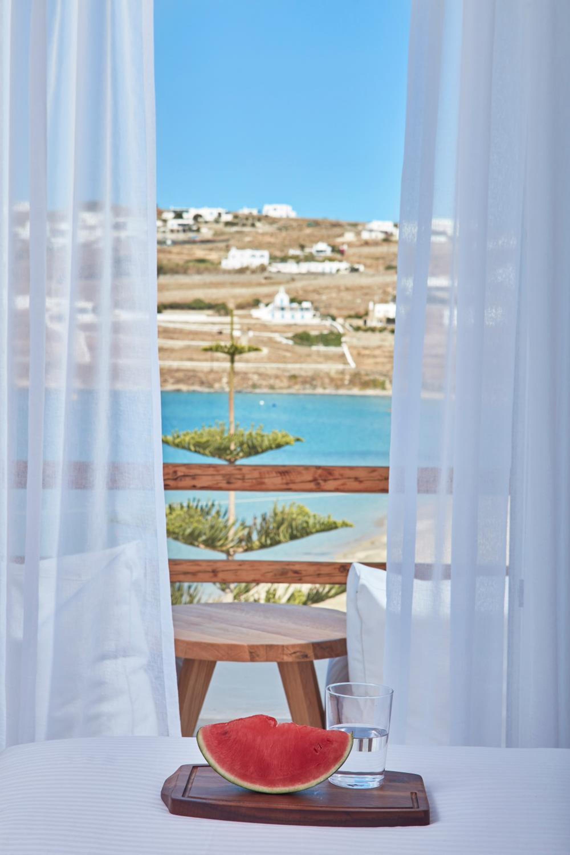 Beach House Sea View Outdoor Hot Tub photo 3