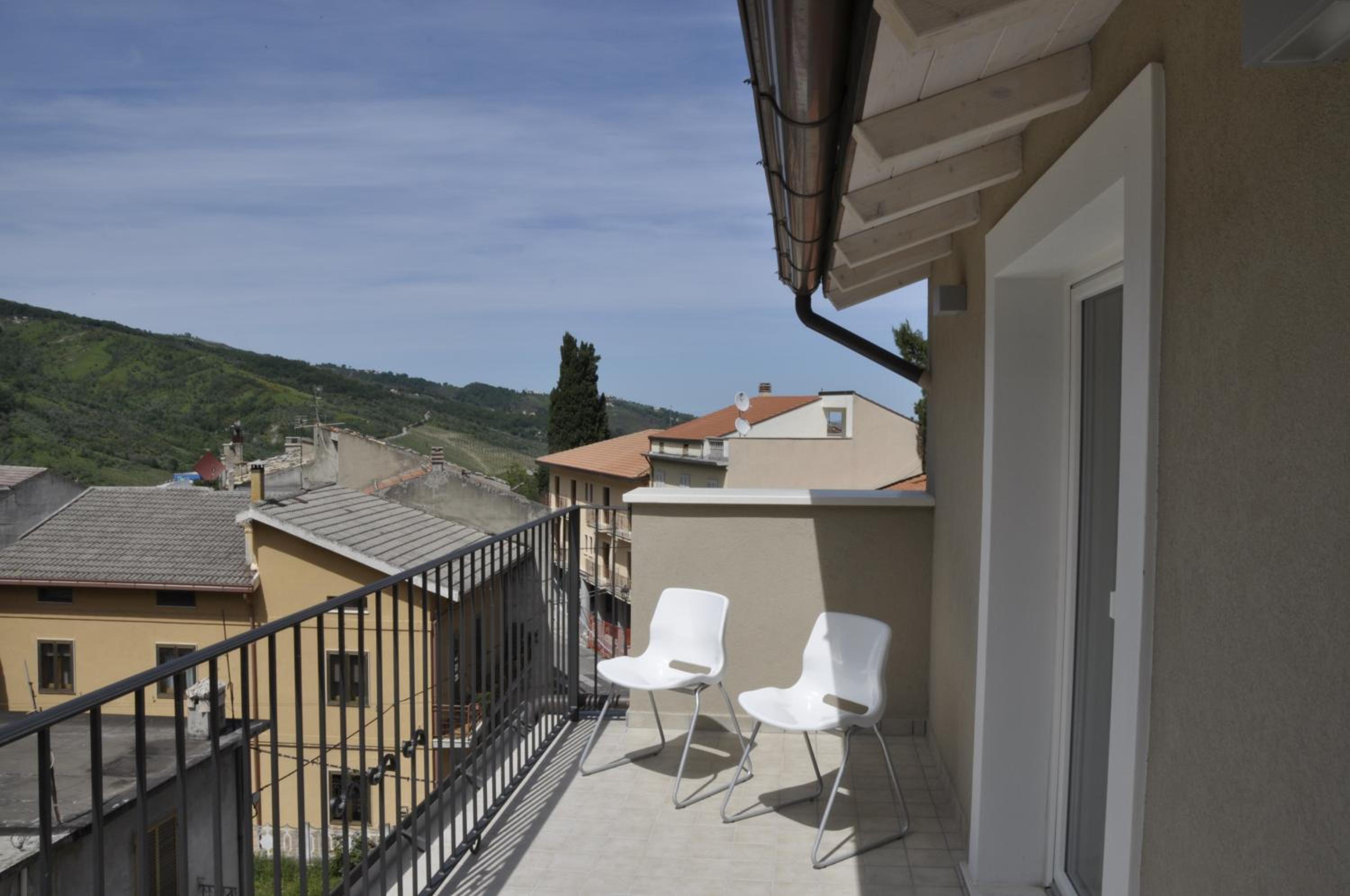 Double Room with Terrace - Photo 2