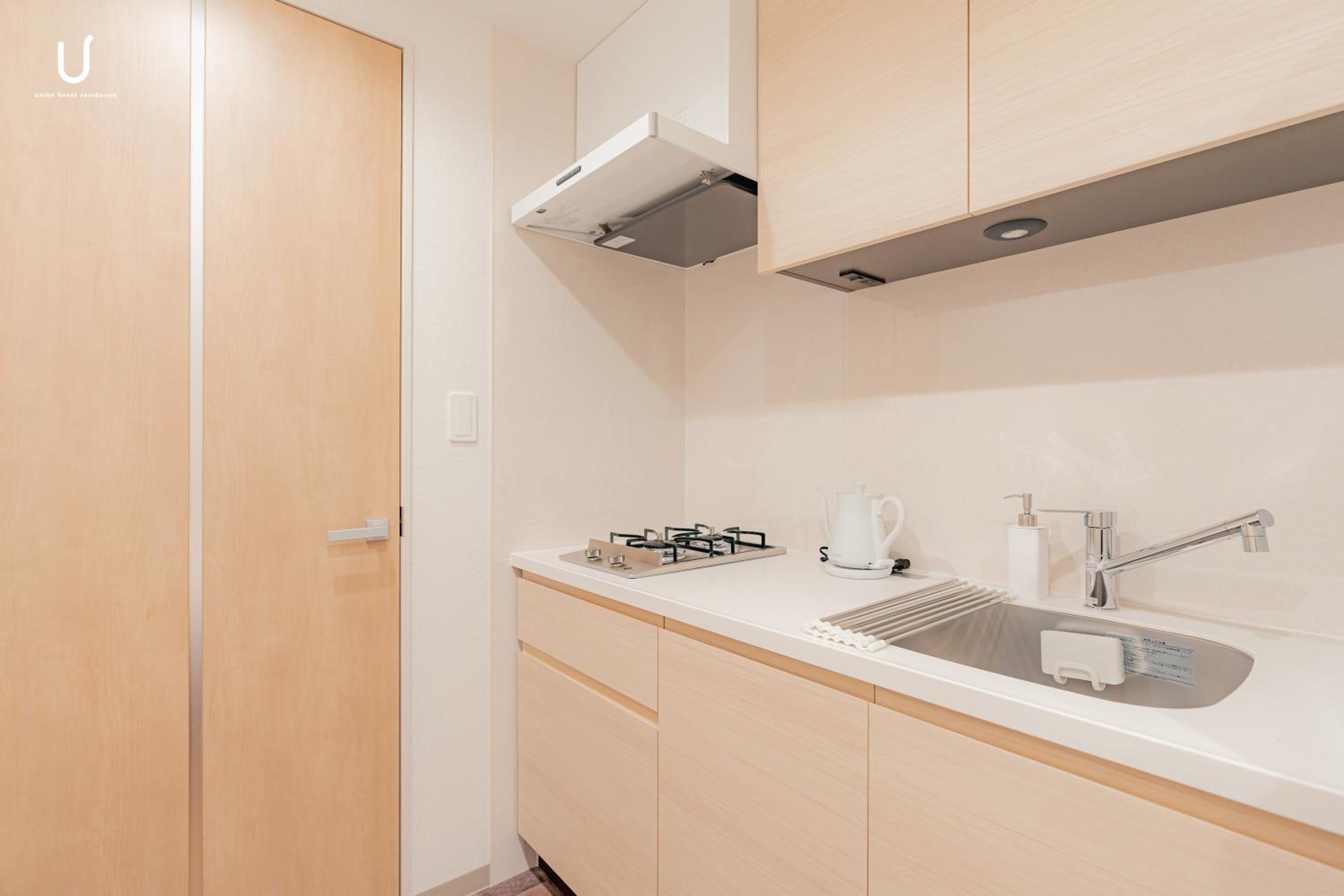 One-Bedroom Apartment photo 2