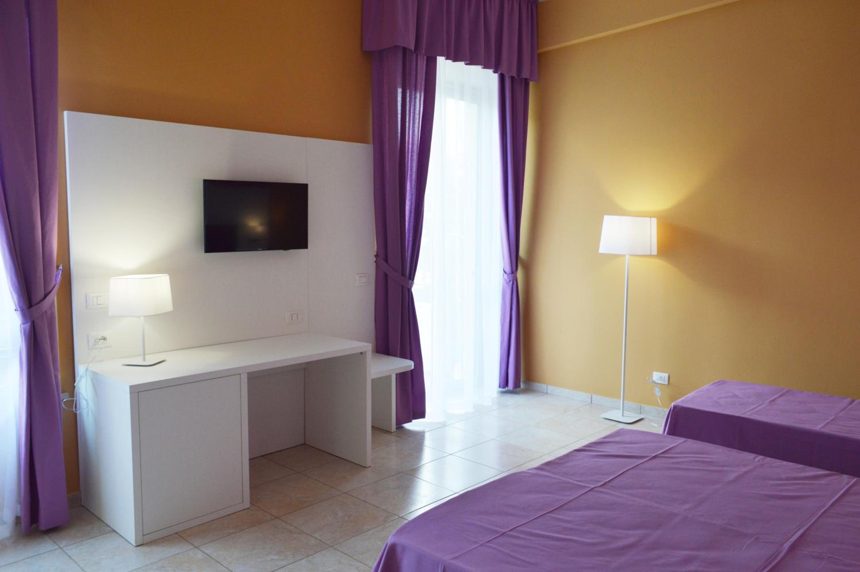 Luxury Triple Room photo 1