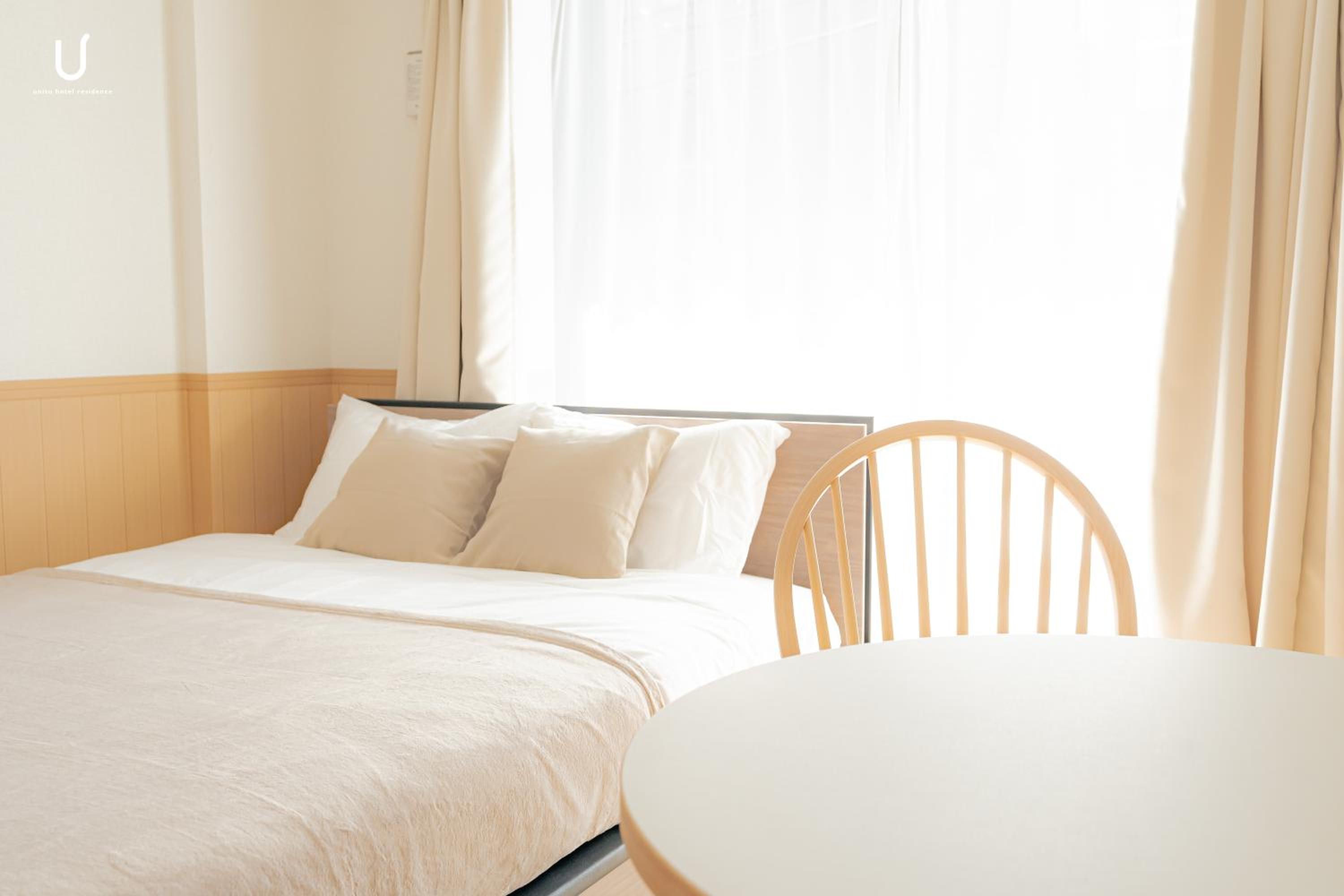 One-Bedroom Apartment photo 3